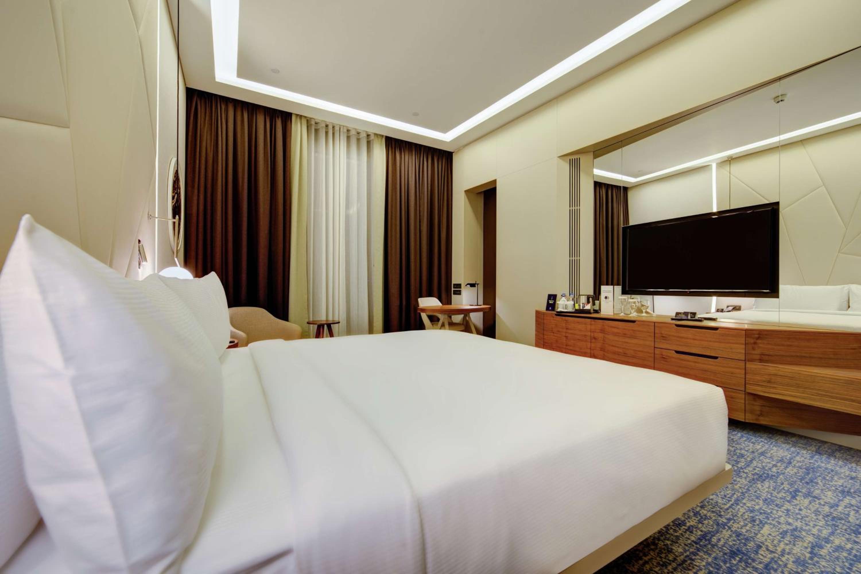 King Guest Room