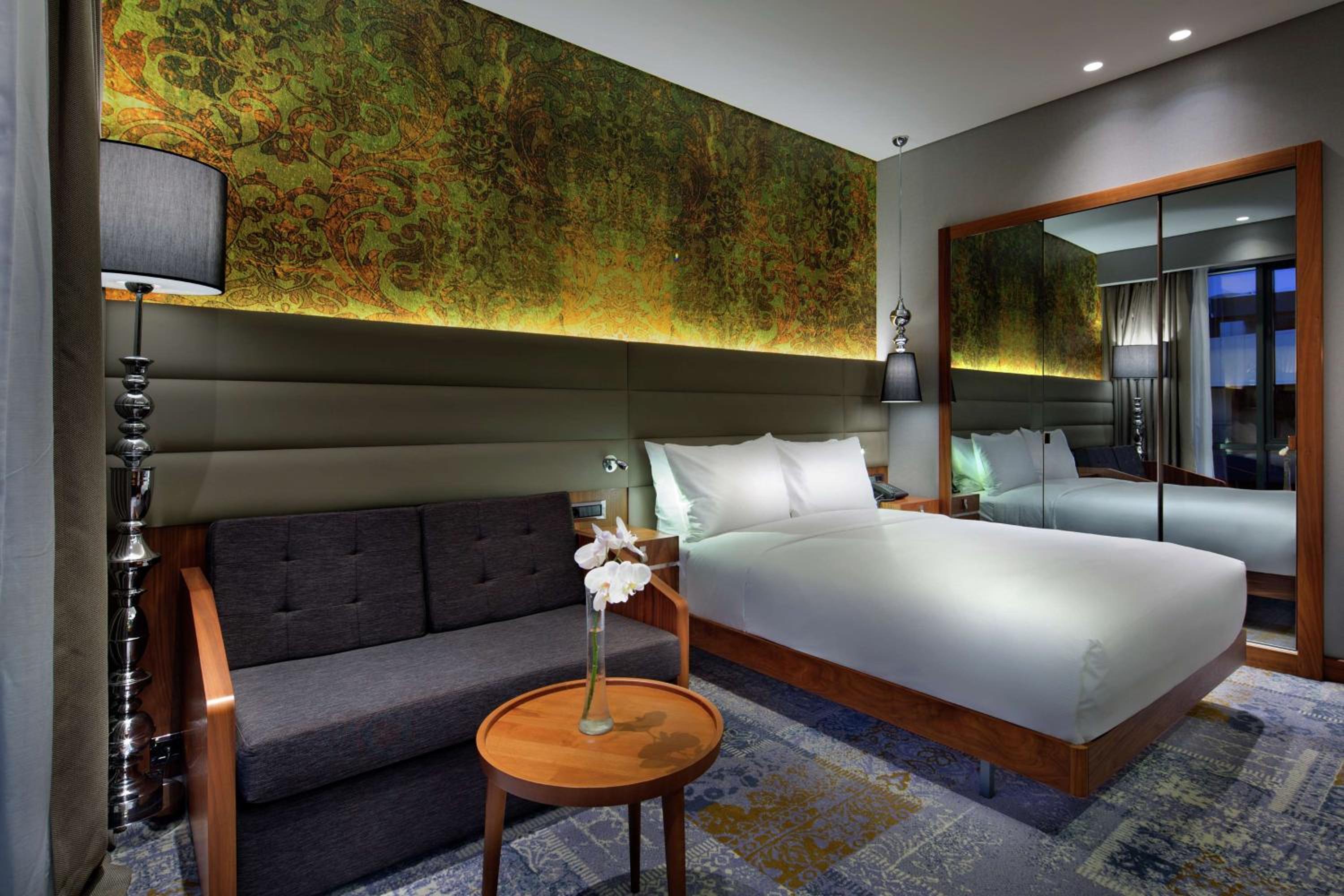 Queen Room with Sofa Bed