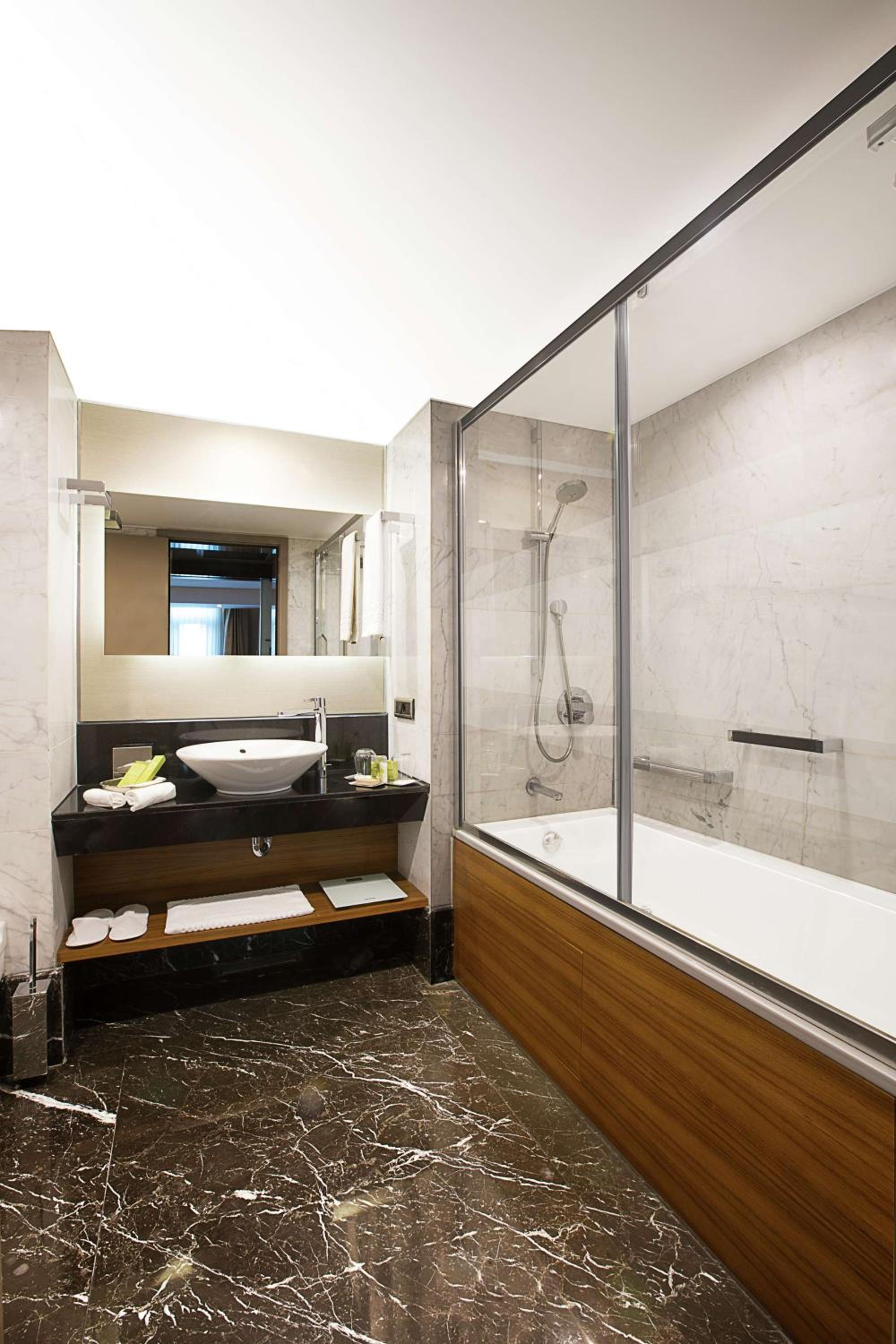 King Suite