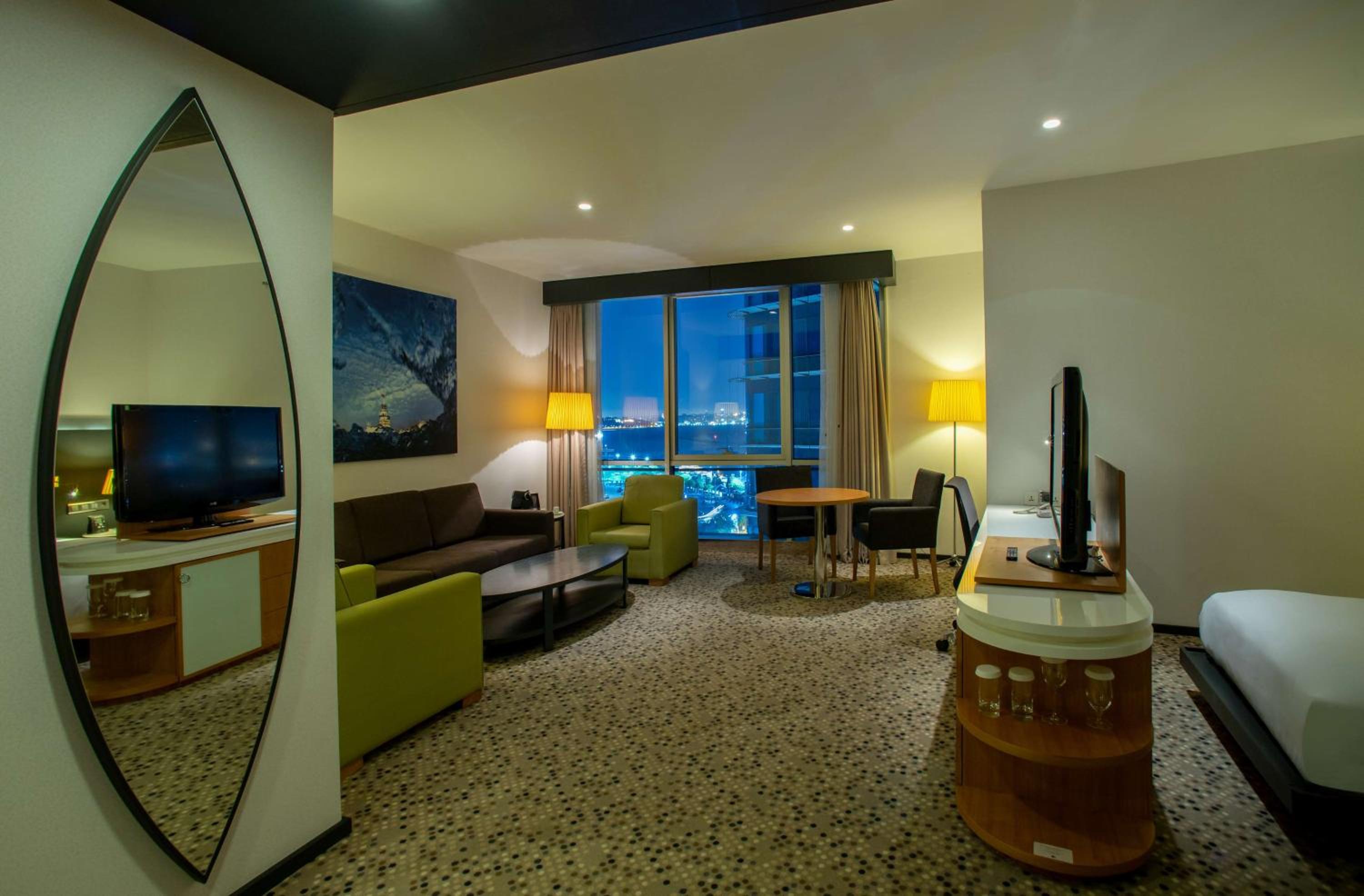 Twin Junior Suite with Sea view