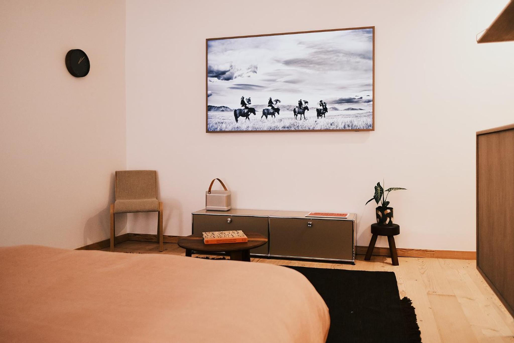 Queen Room photo 1