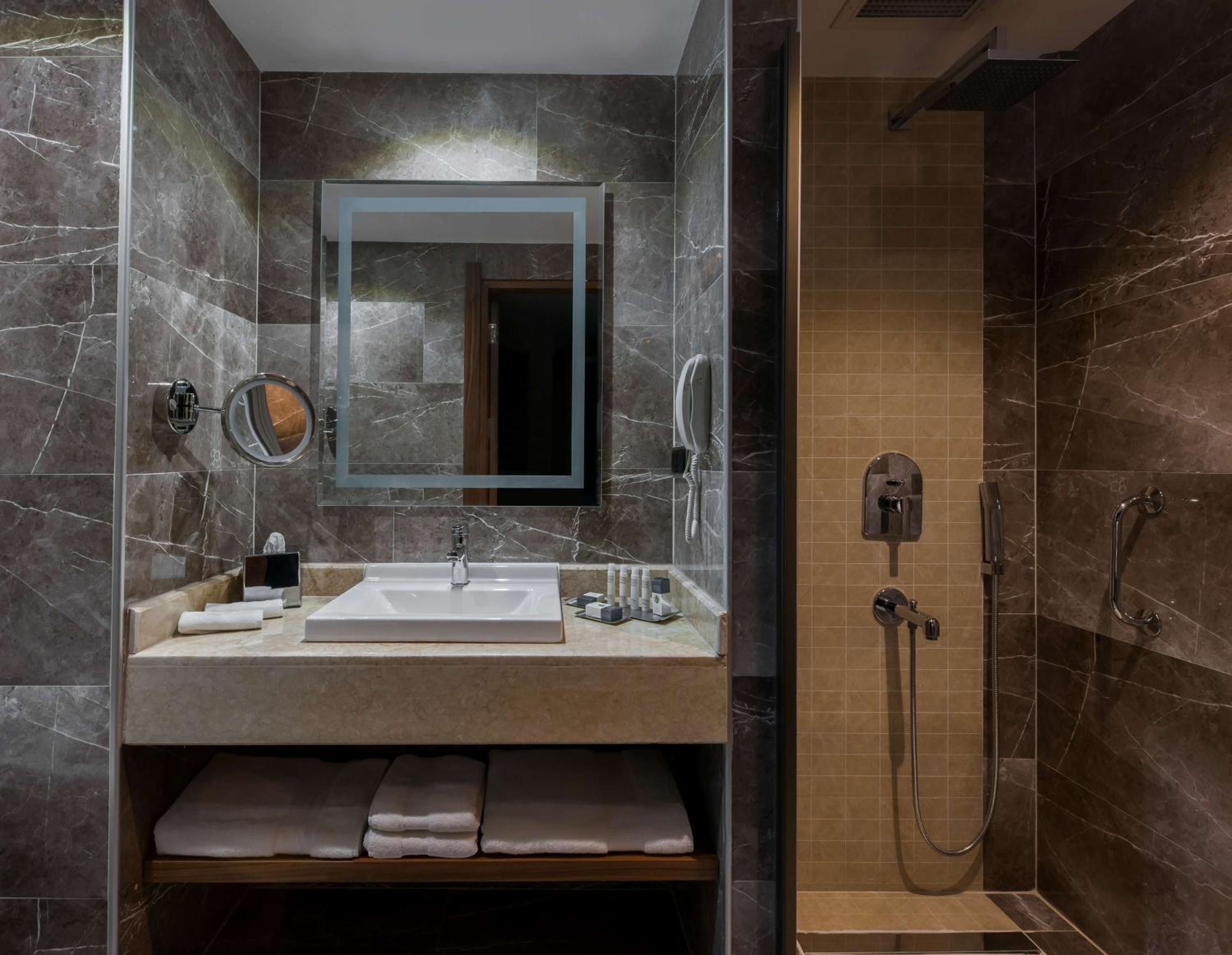 King Guest Room