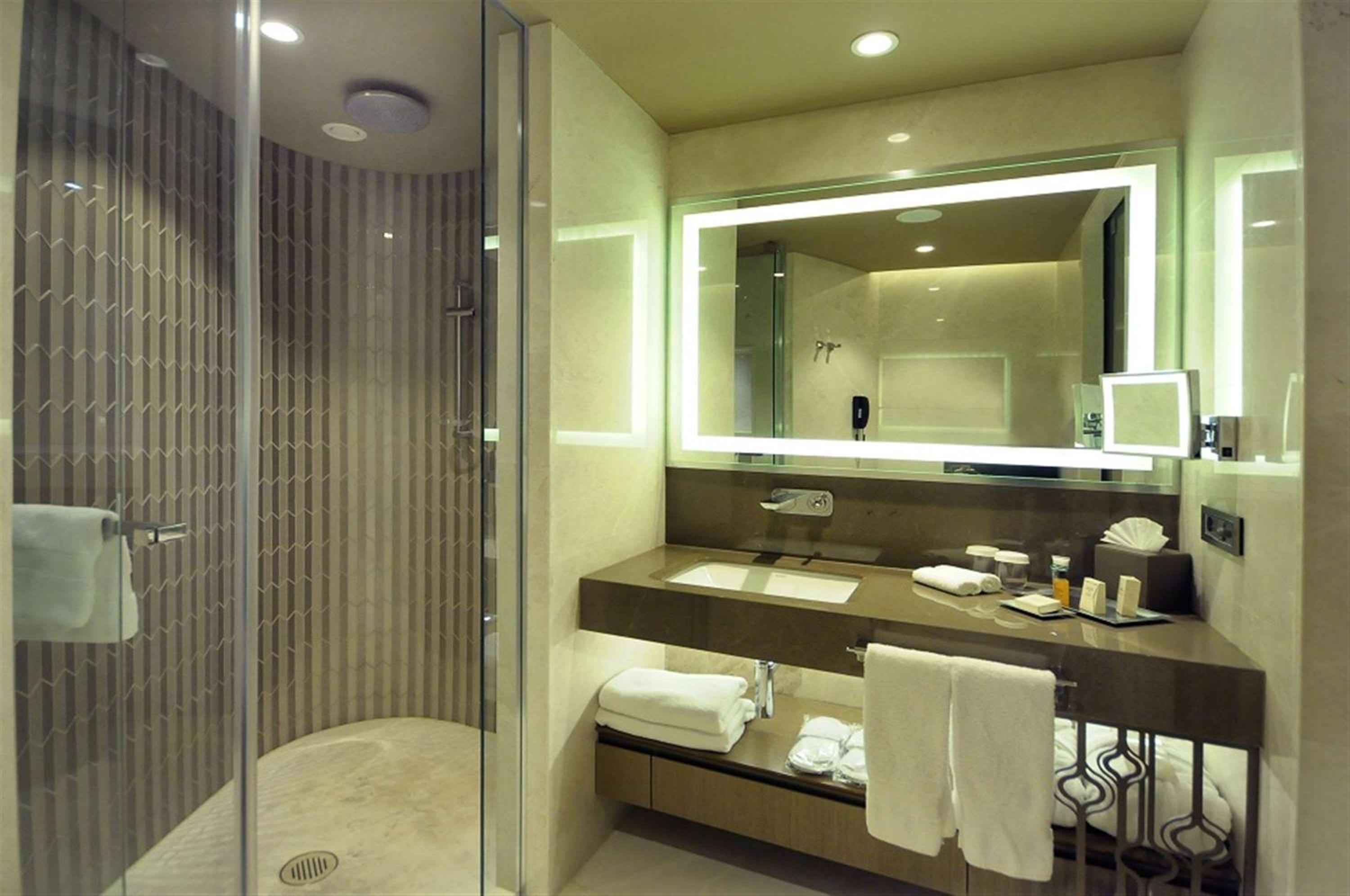 King Guest Room