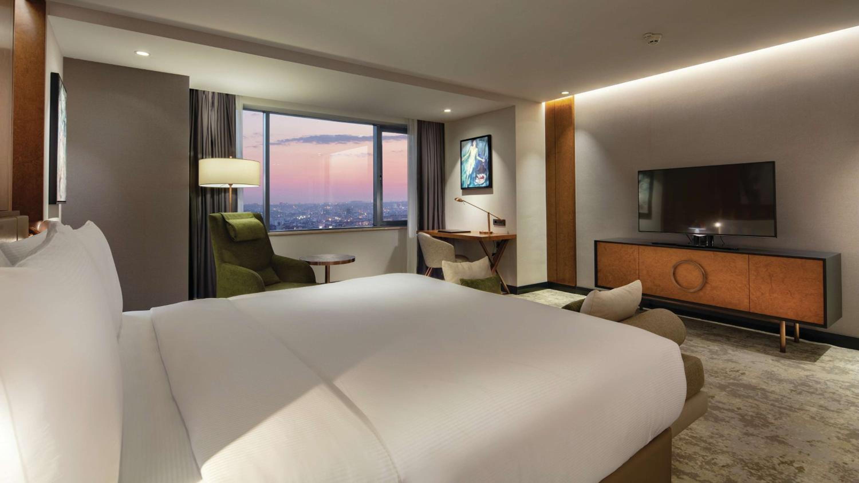 King Guest Room