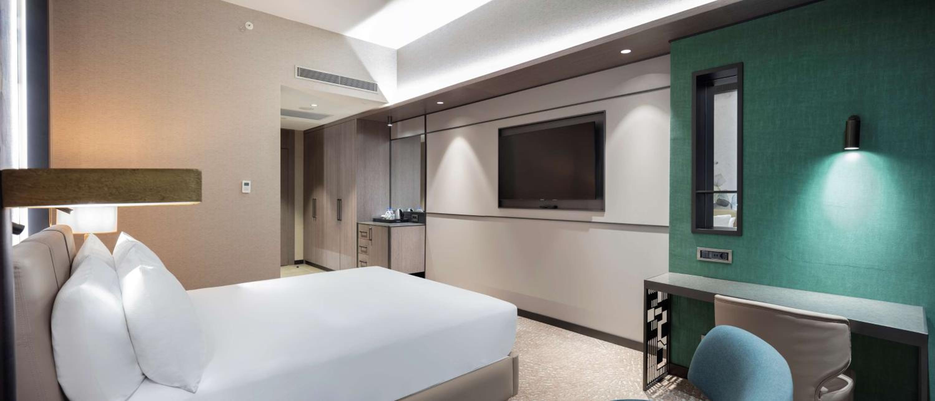 King Guest Room