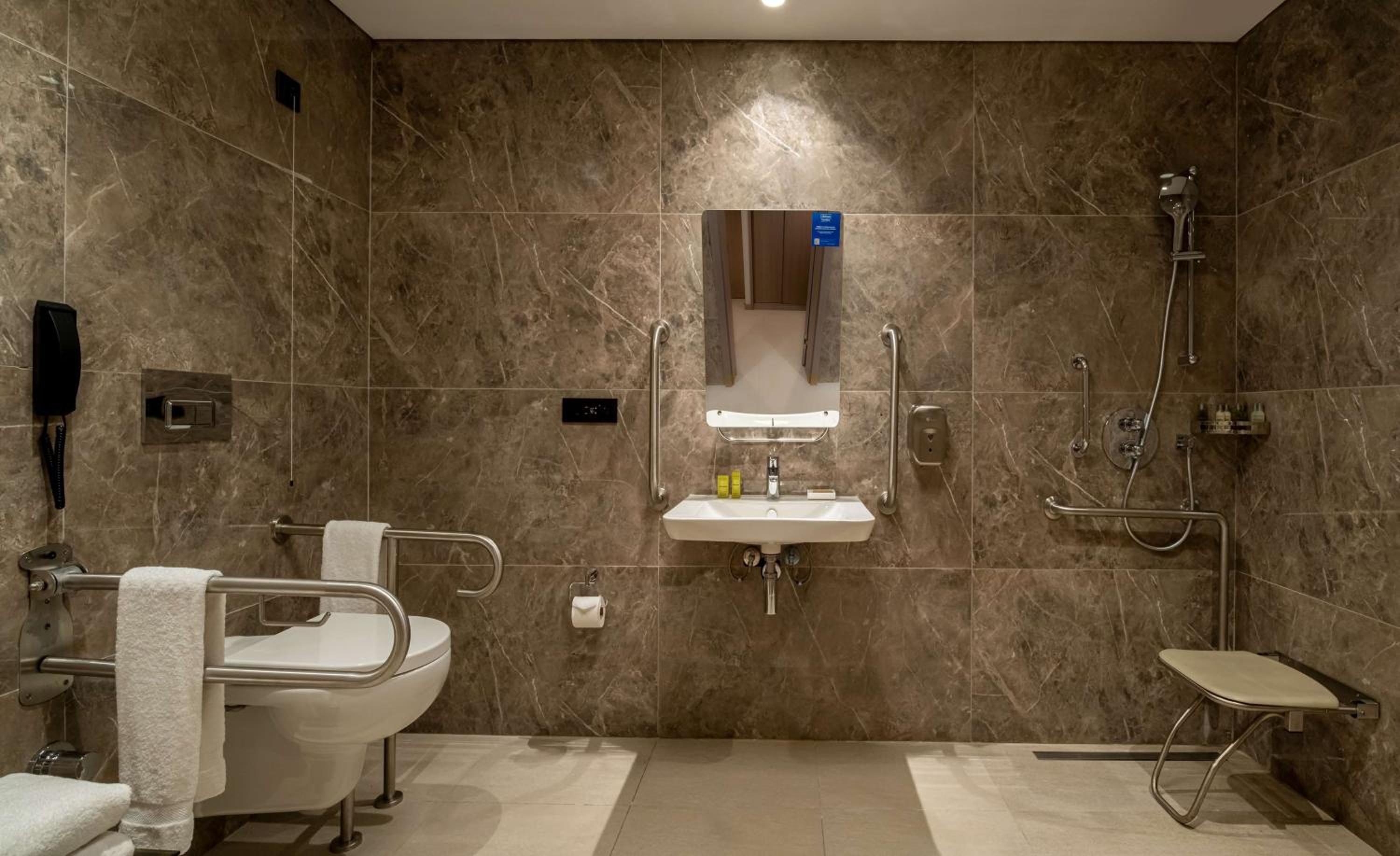 King Room - Mobility Accessible