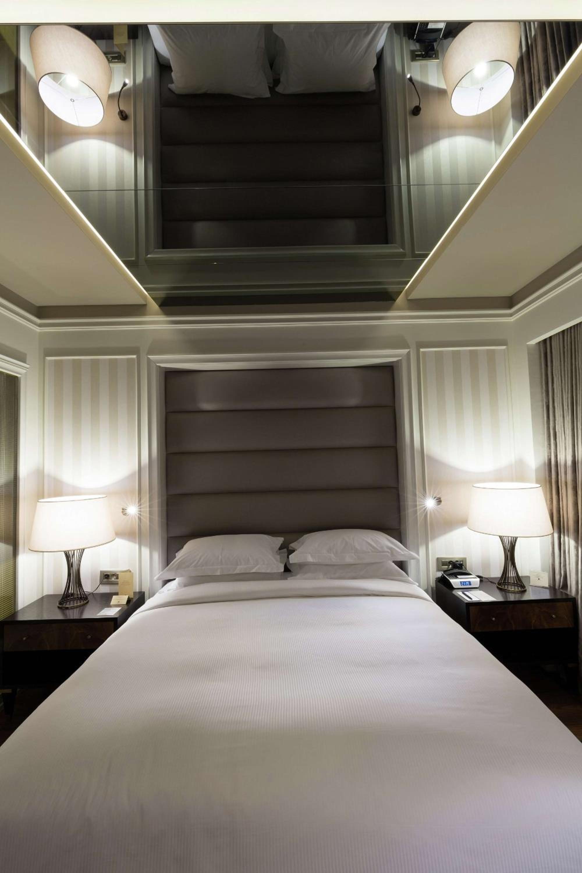 Superior King Room with Patio