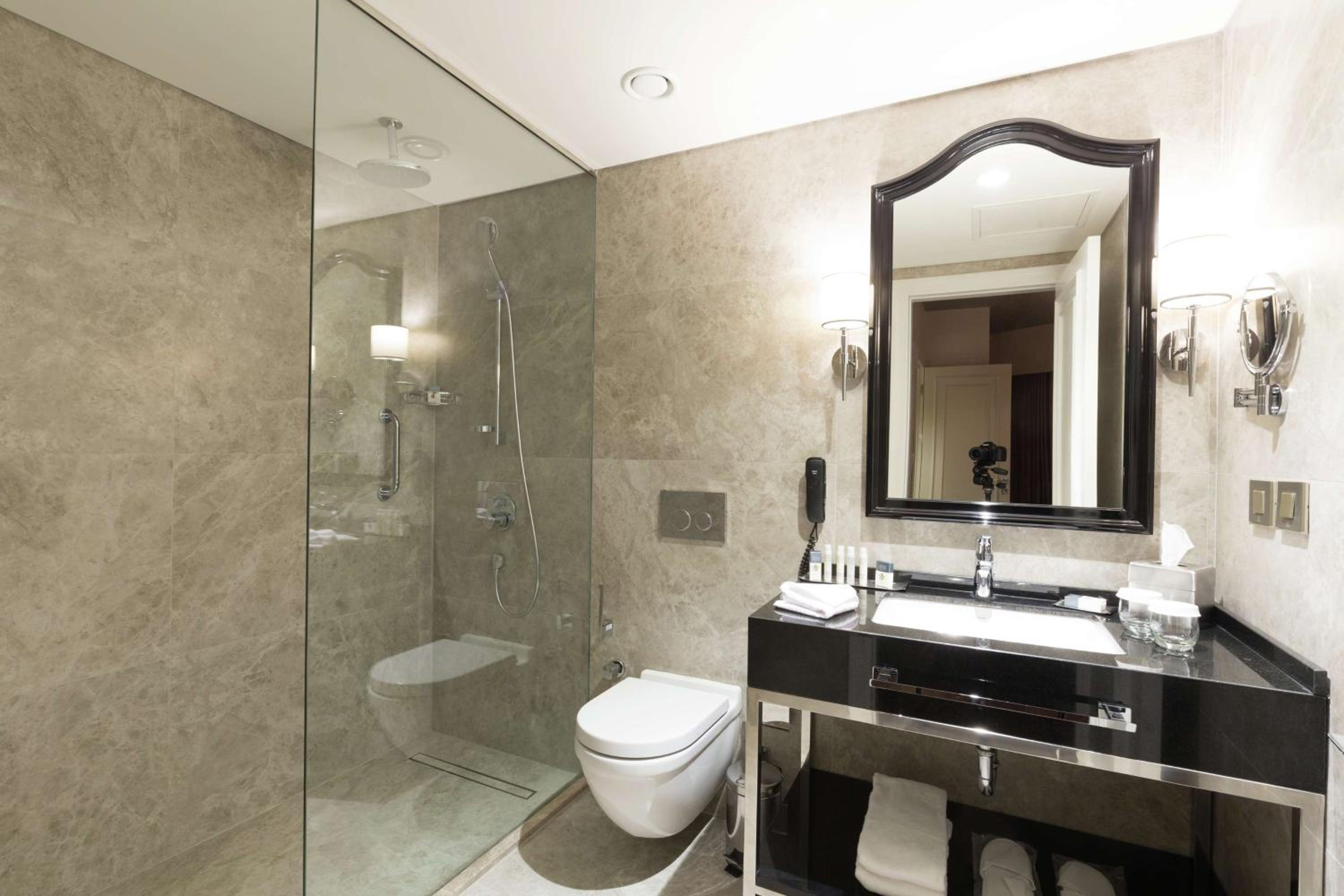 King Guest Room