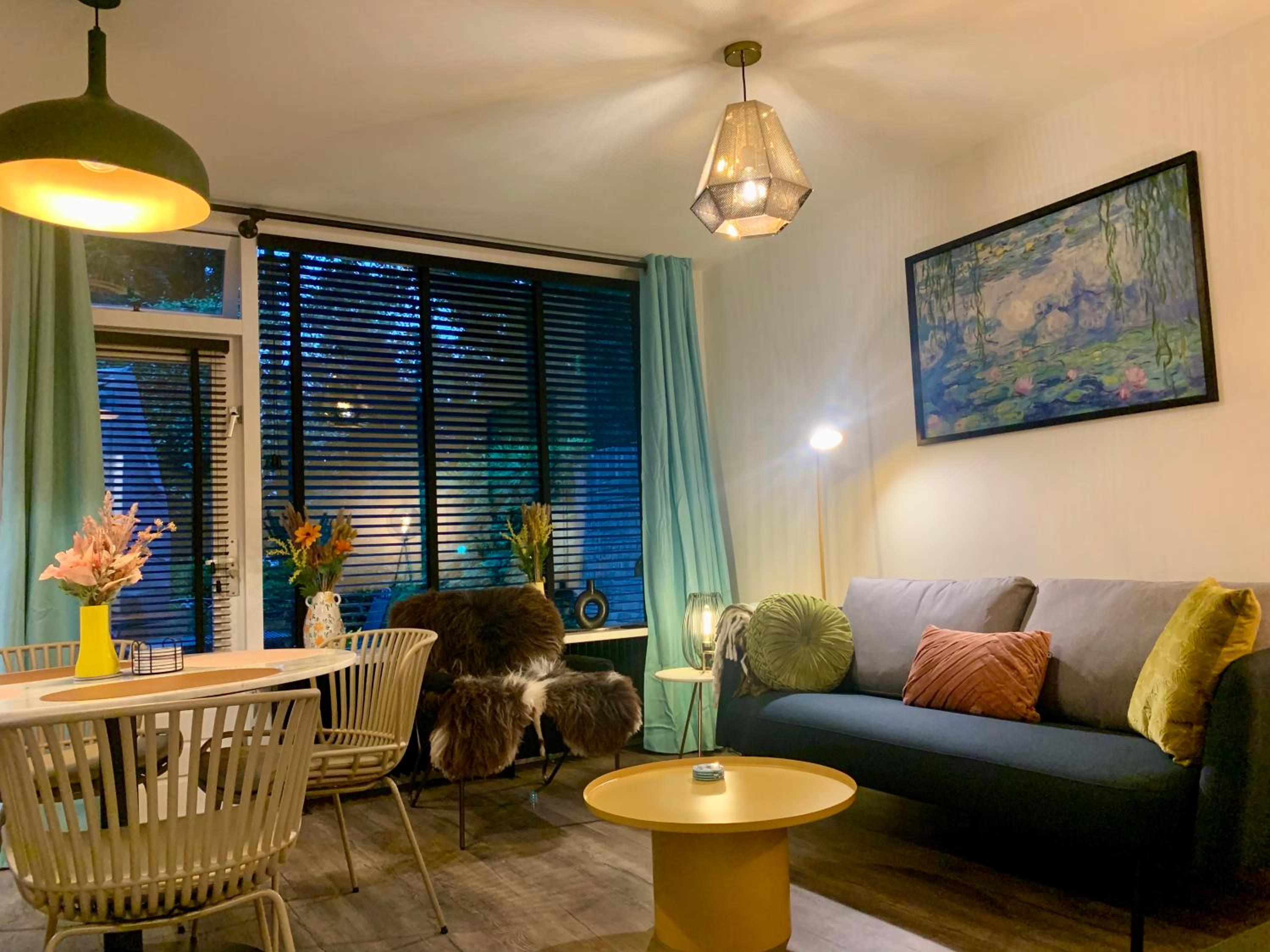One-Bedroom House photo 1