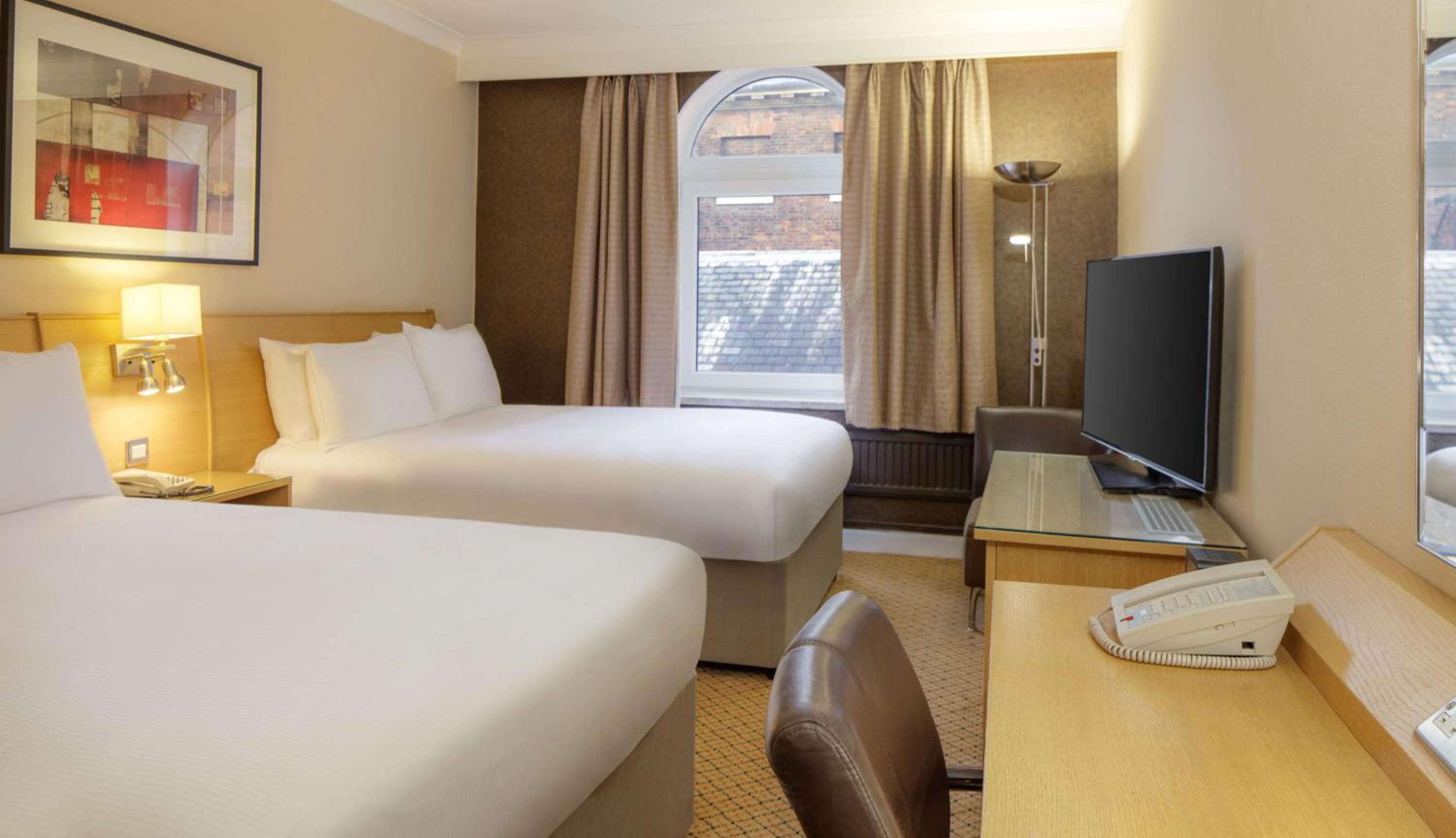 Double Room with Two Double Beds - Photo 1