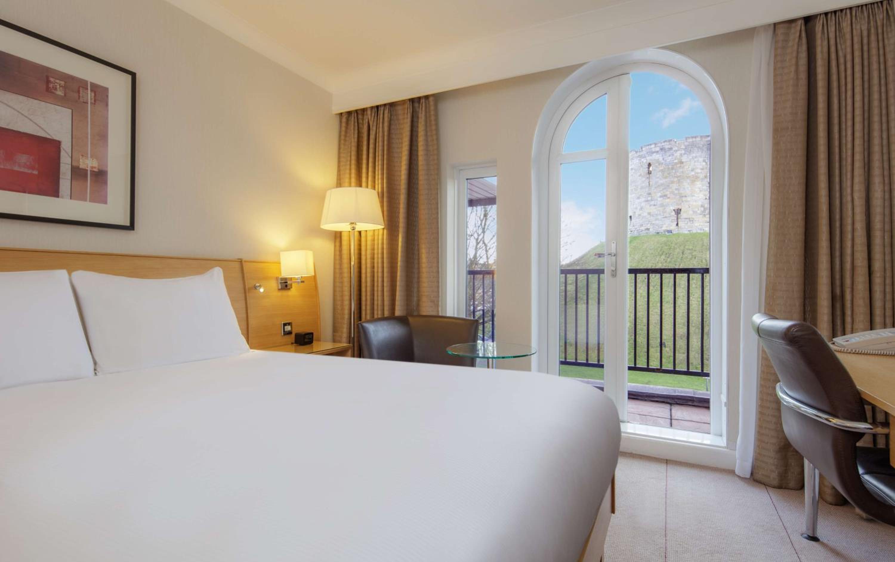 Double guest room with balcony and Tower view - Photo 1