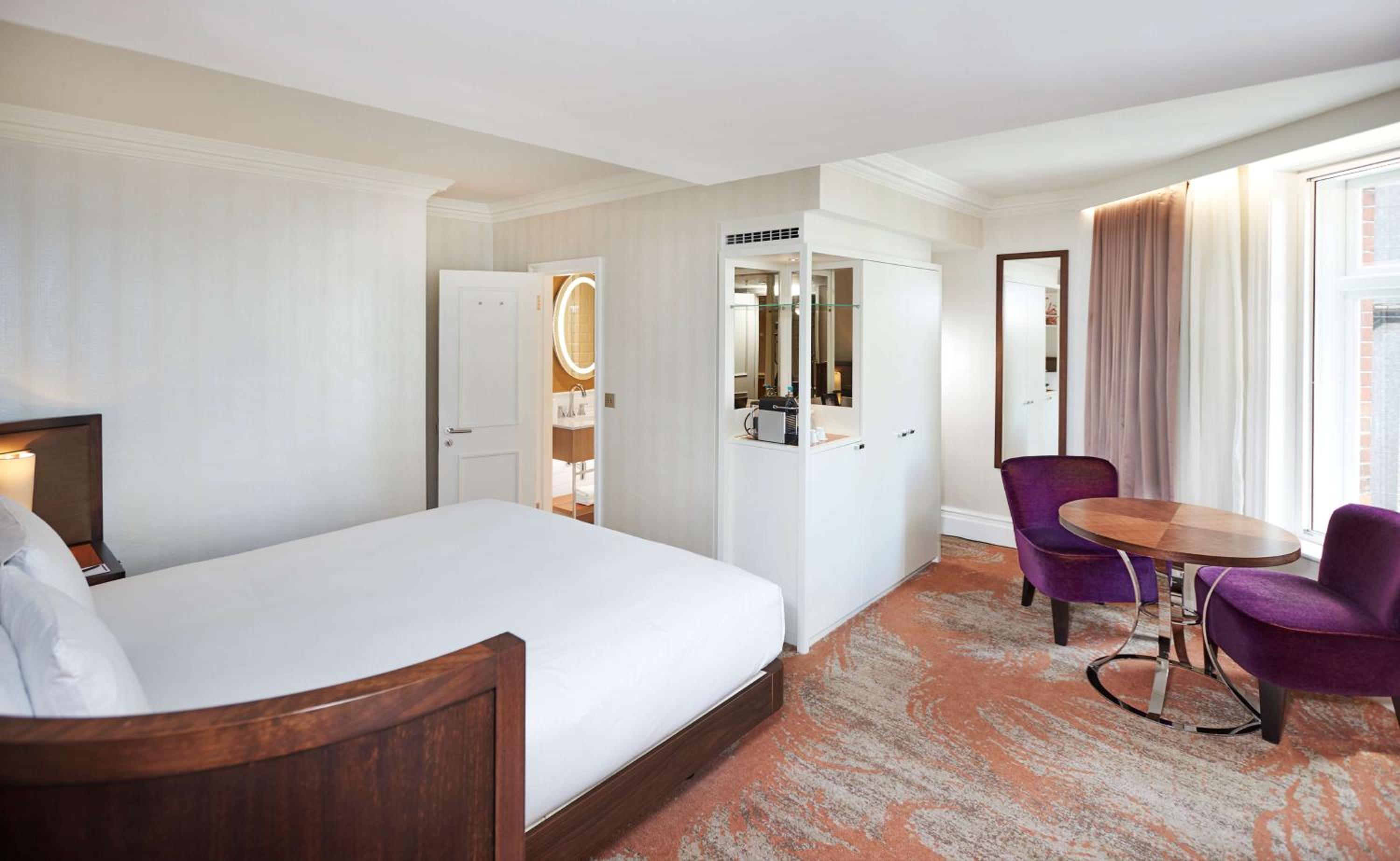 Single Room photo 2