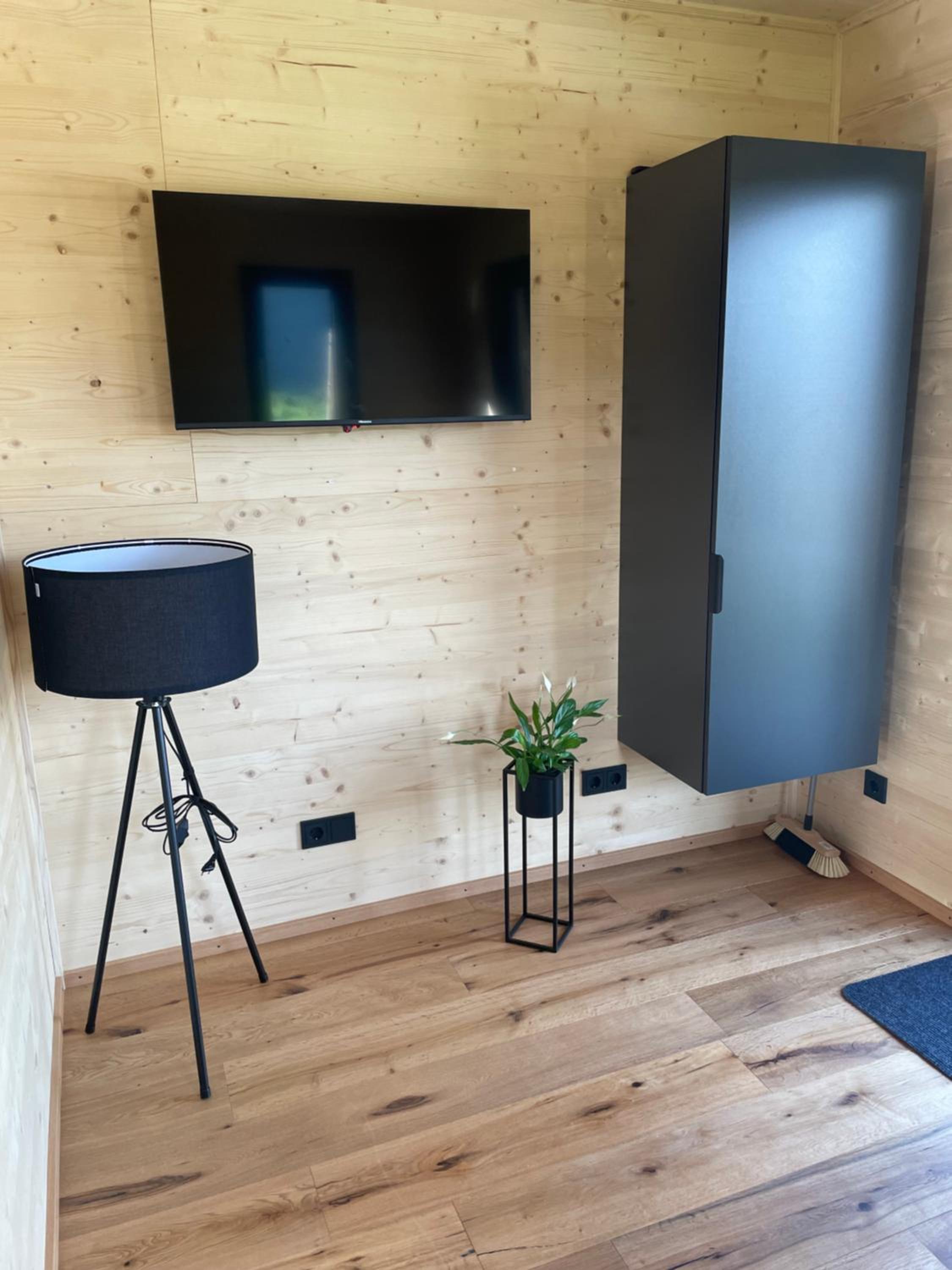 Two-Bedroom House photo 2