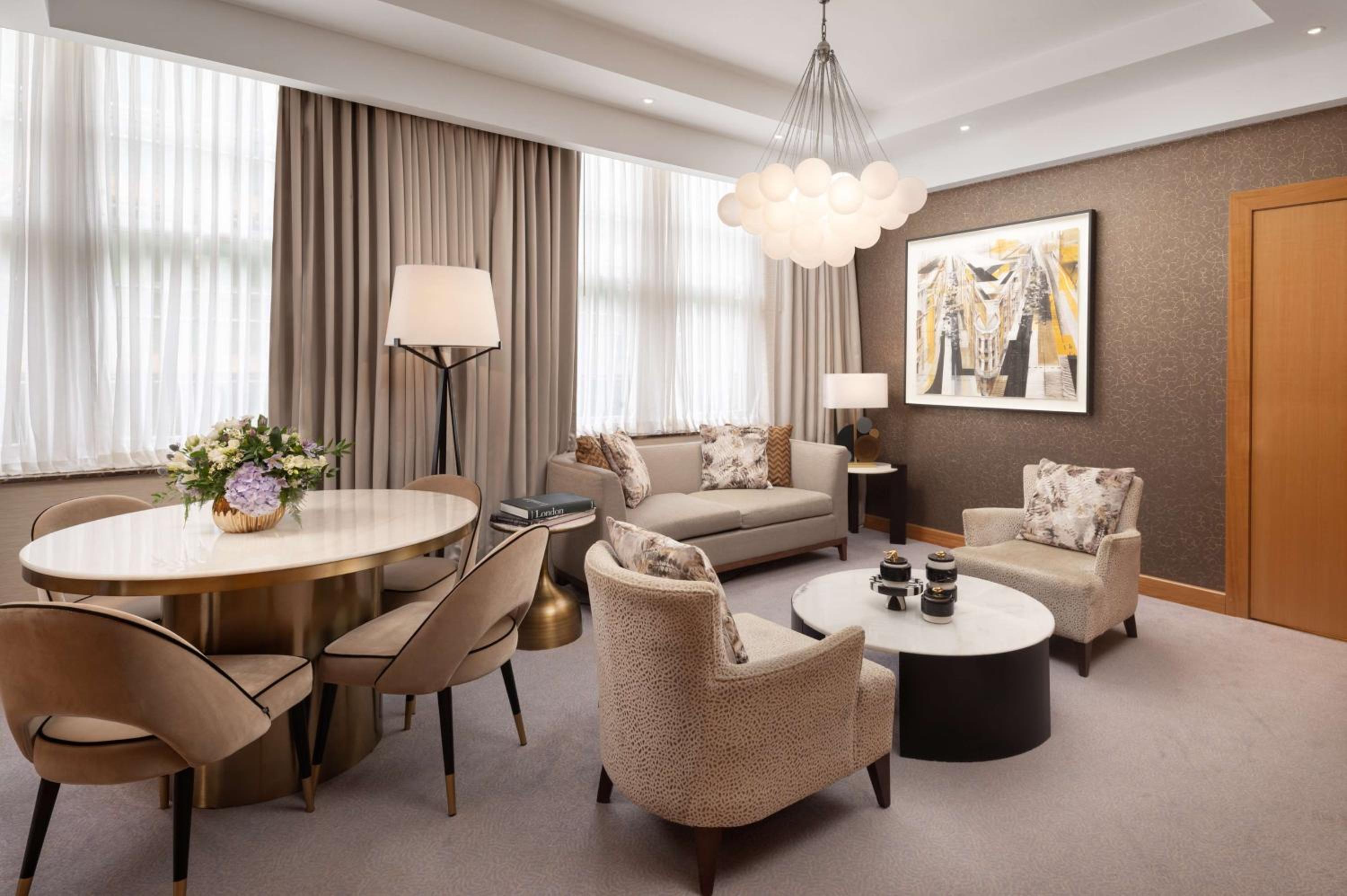 Two-Bedroom Suite - Lounge Access