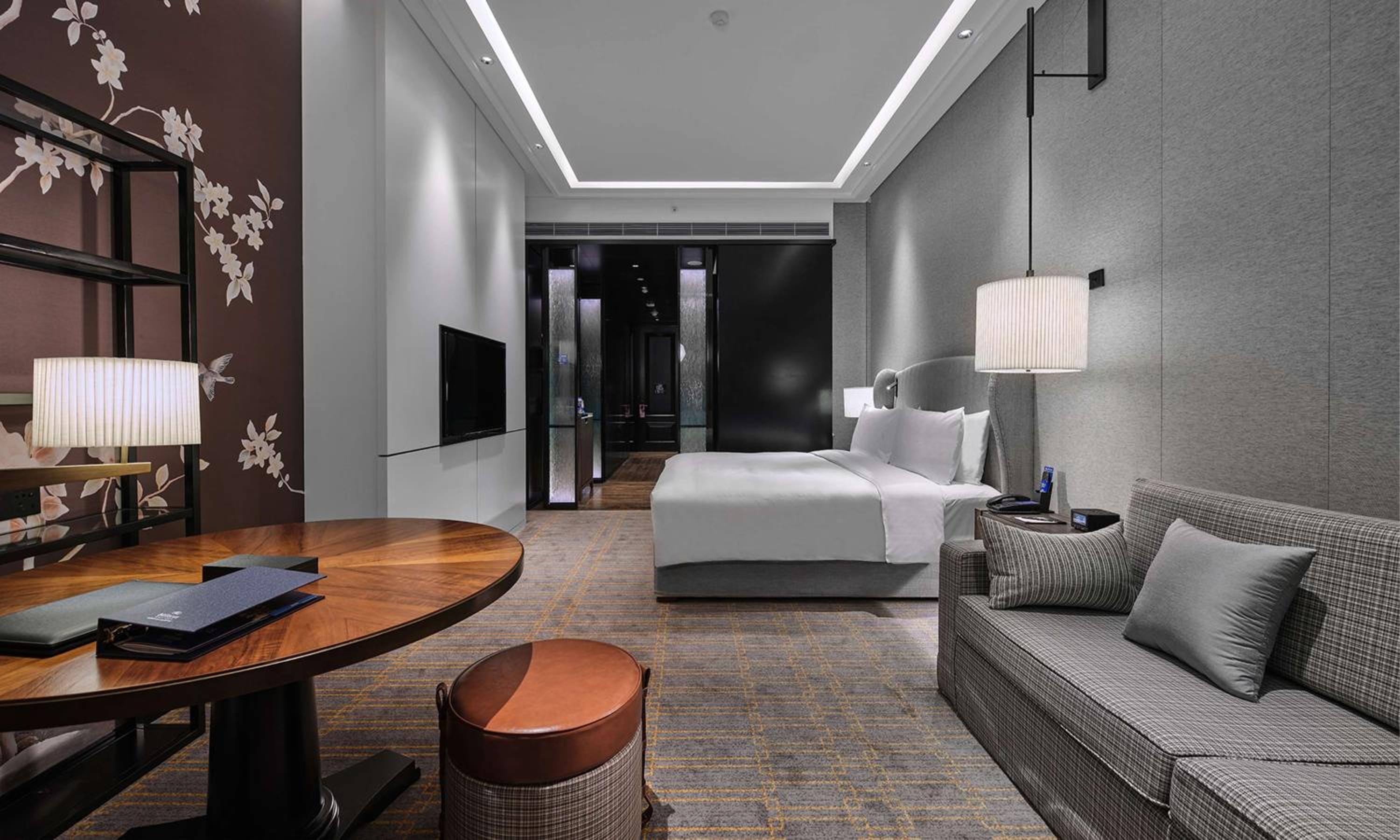 King Guest Room - Photo 1