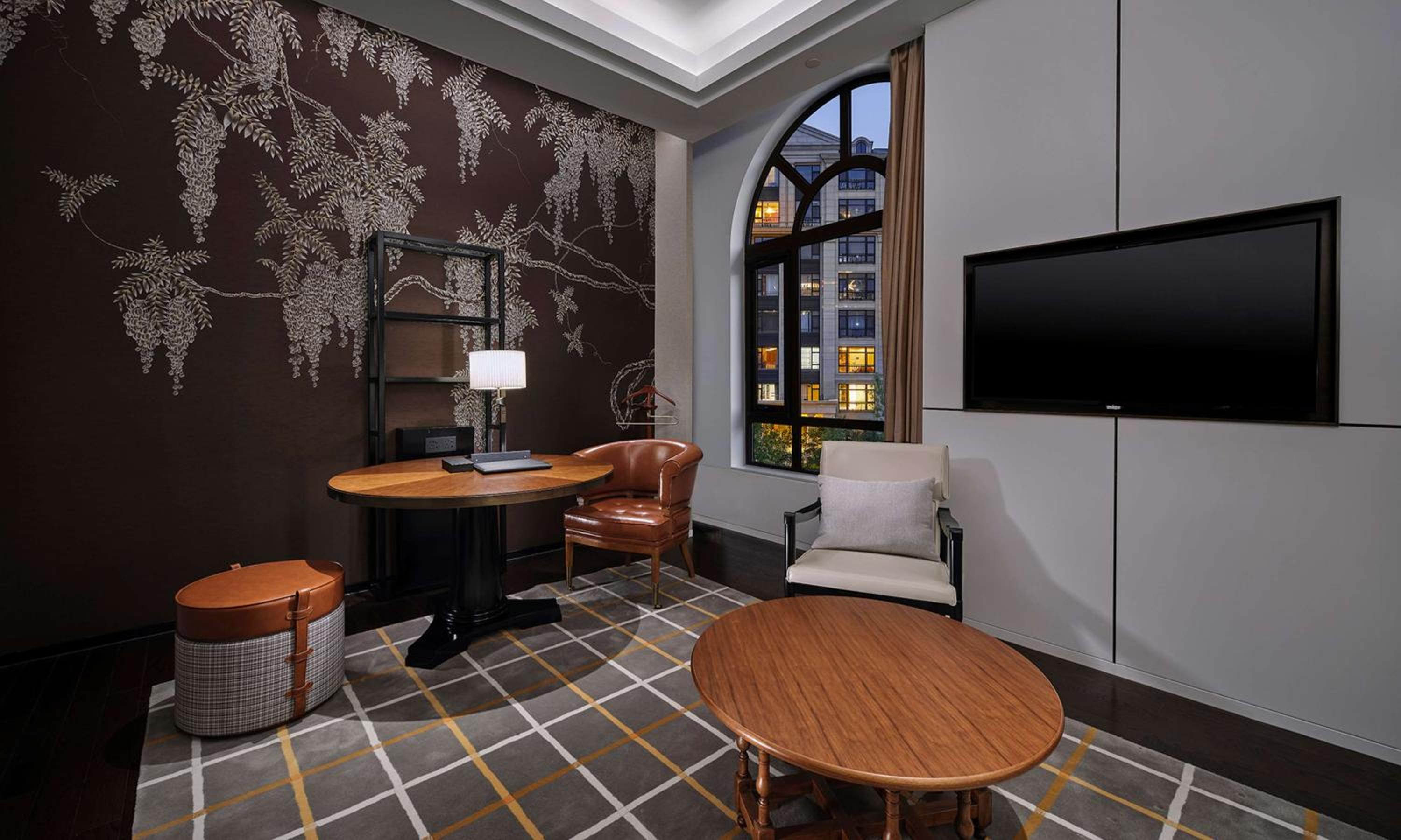 Executive King Room - Photo 2