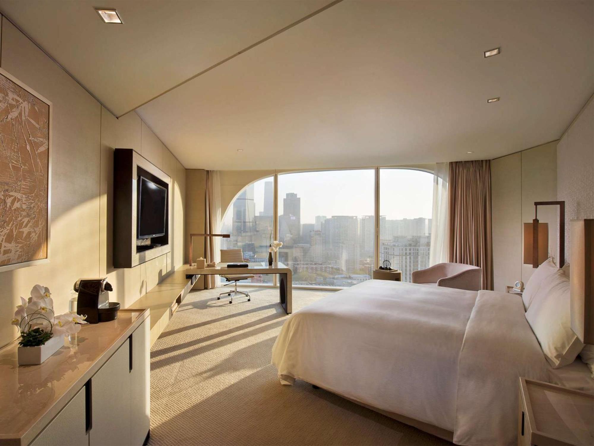 Grand Premium King Room - Executive Lounge Access
