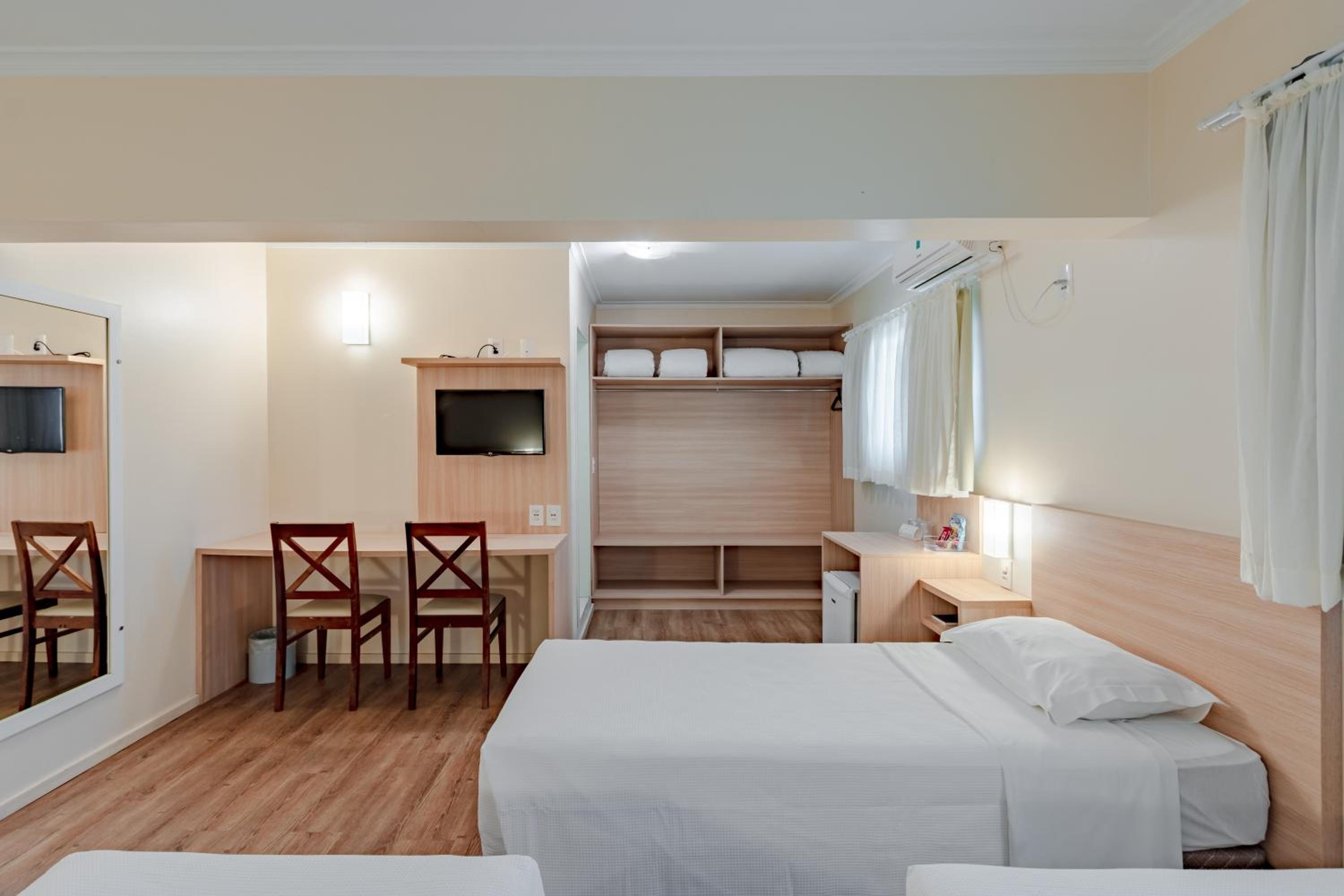 Luxury Triple Room photo 1