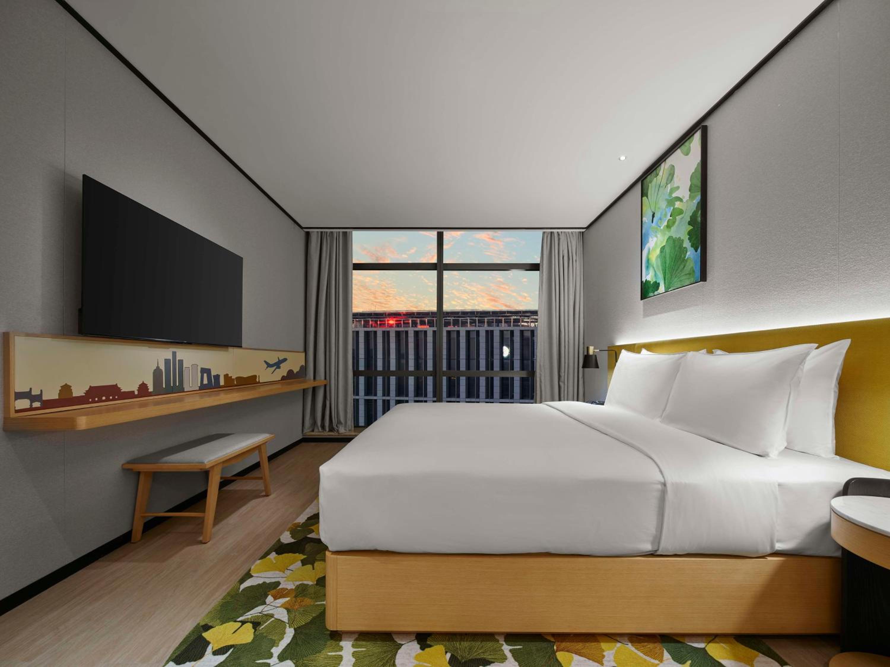 Deluxe King Suite