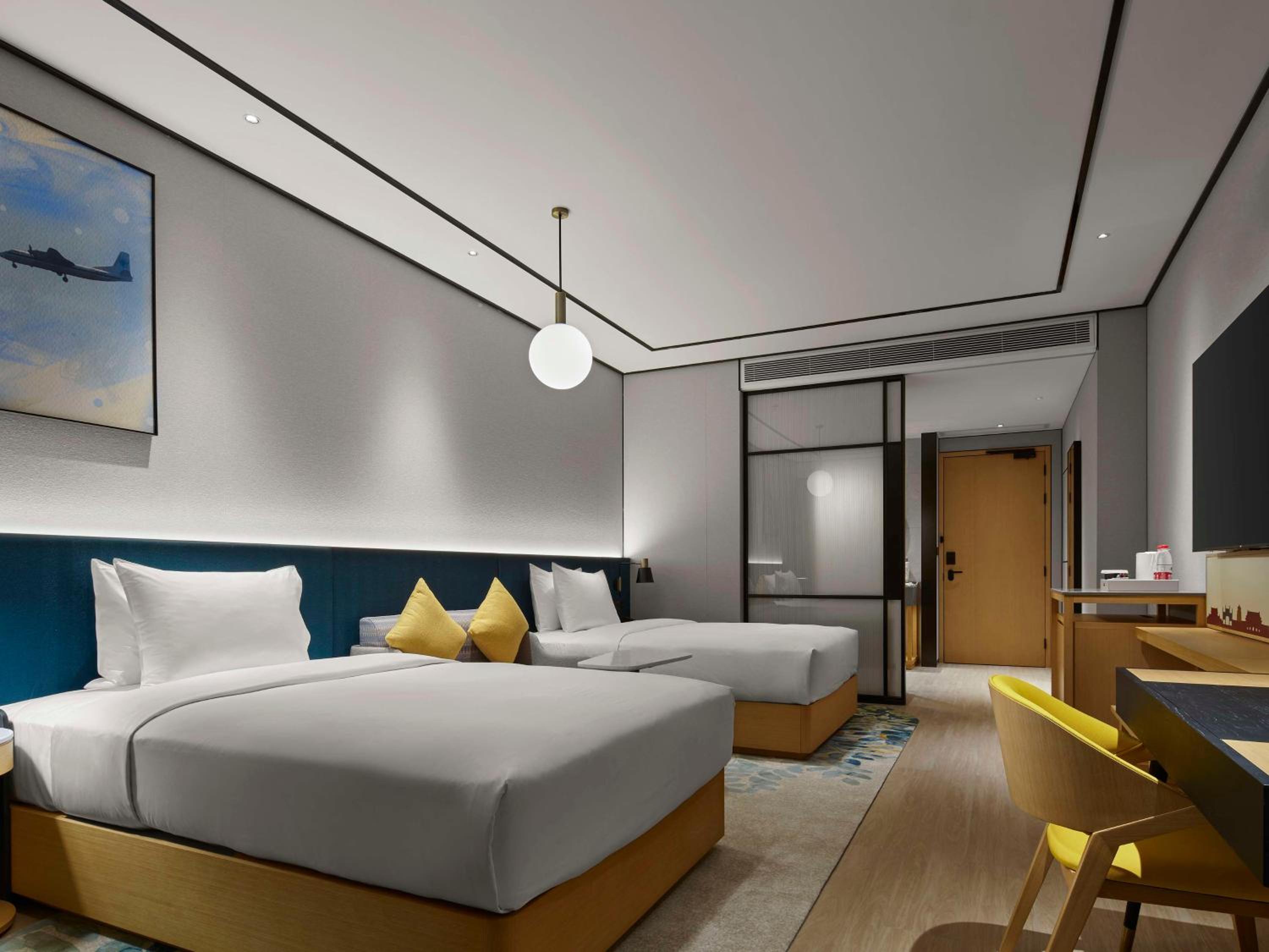 Twin Room - Photo 3