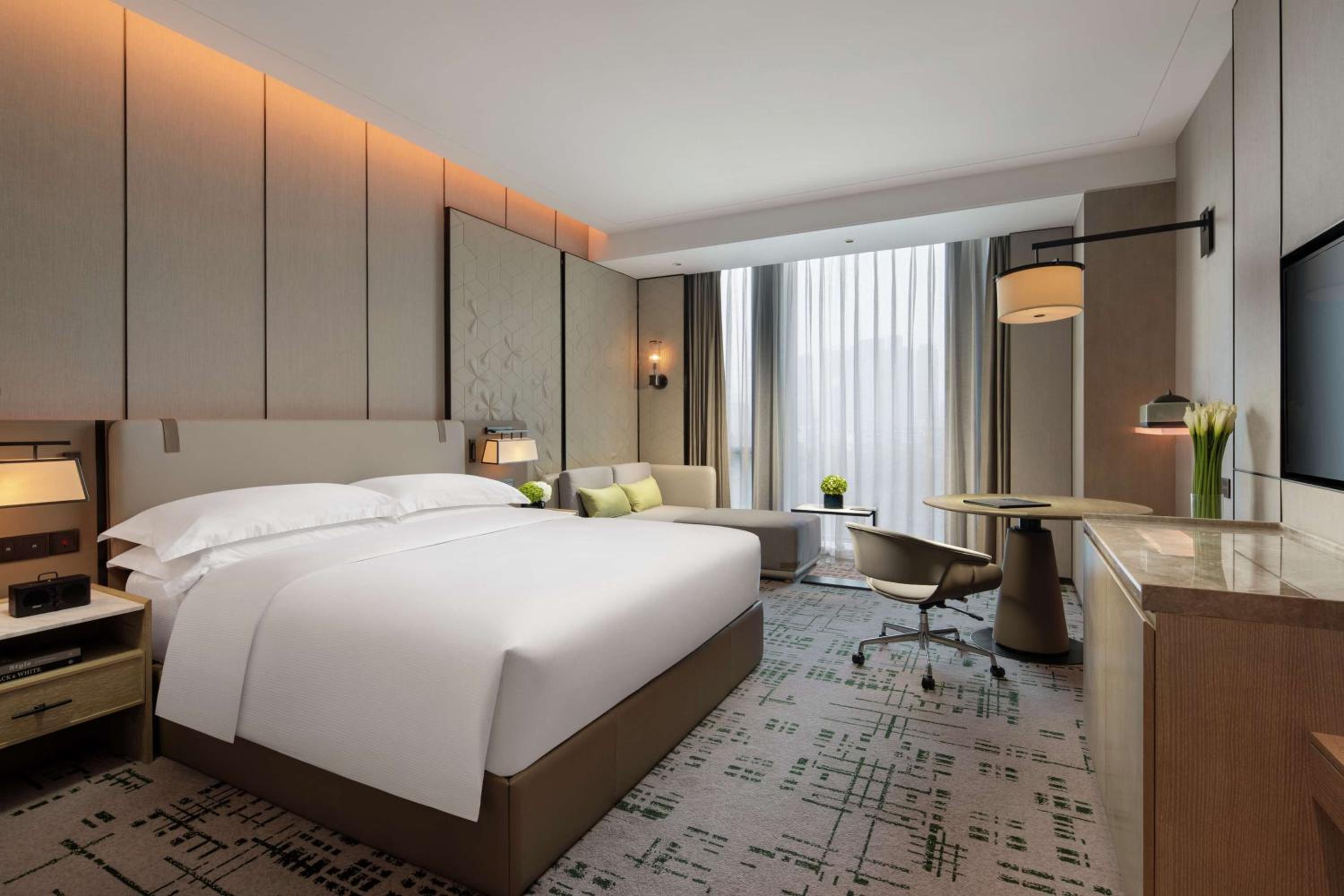 King Accessible Room
