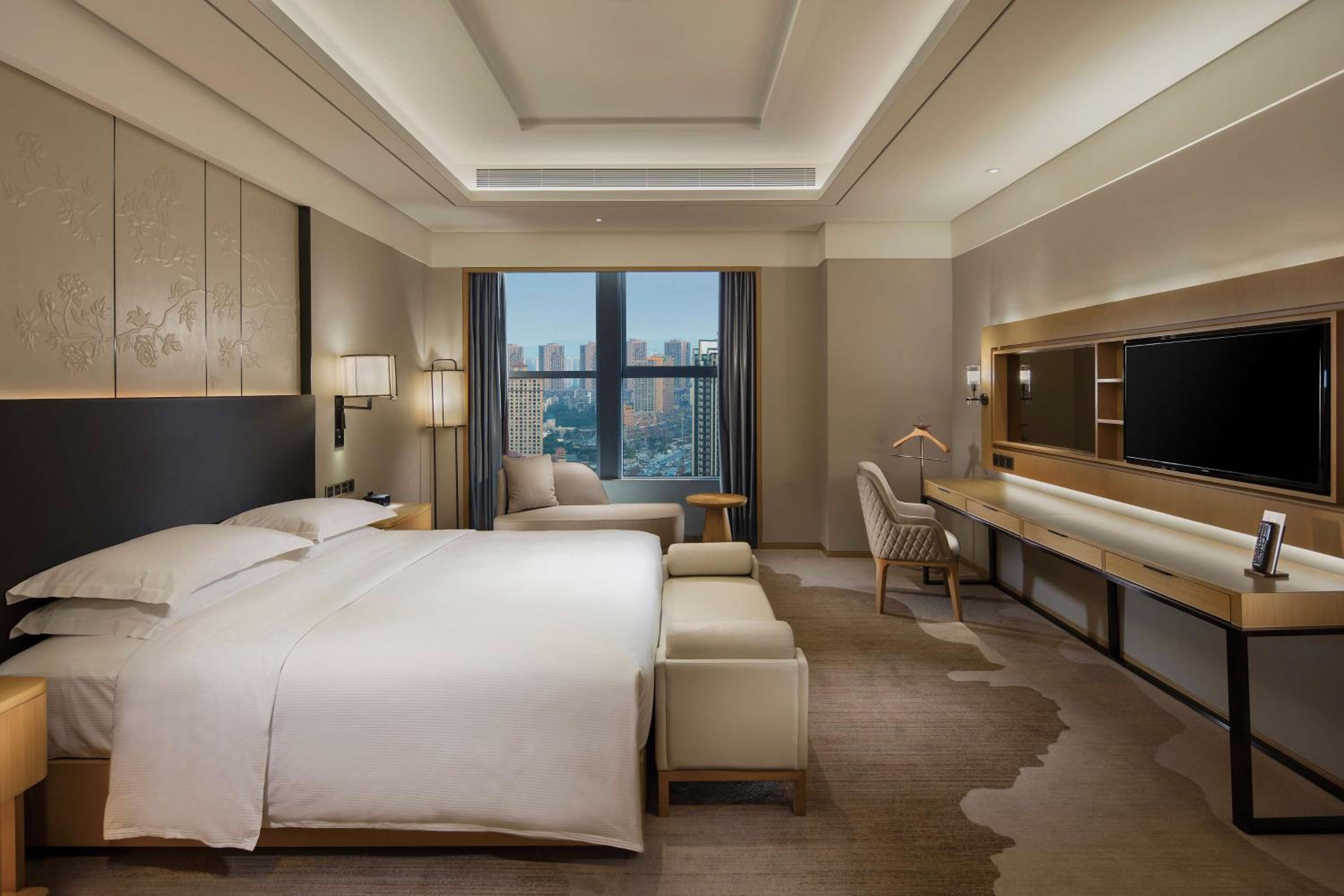 One-Bedroom Executive King Suite