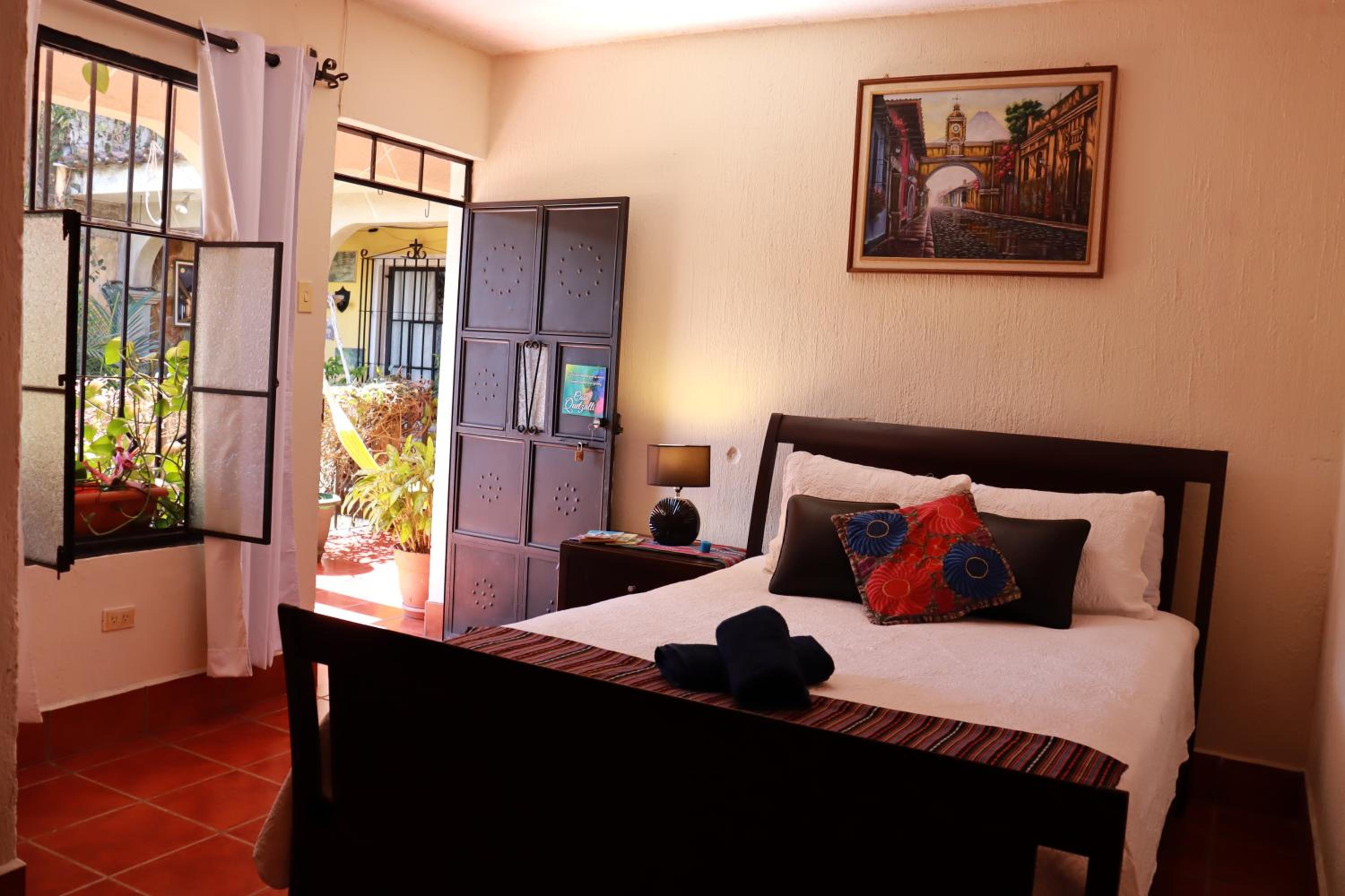 Double Room with Private Bathroom photo 1