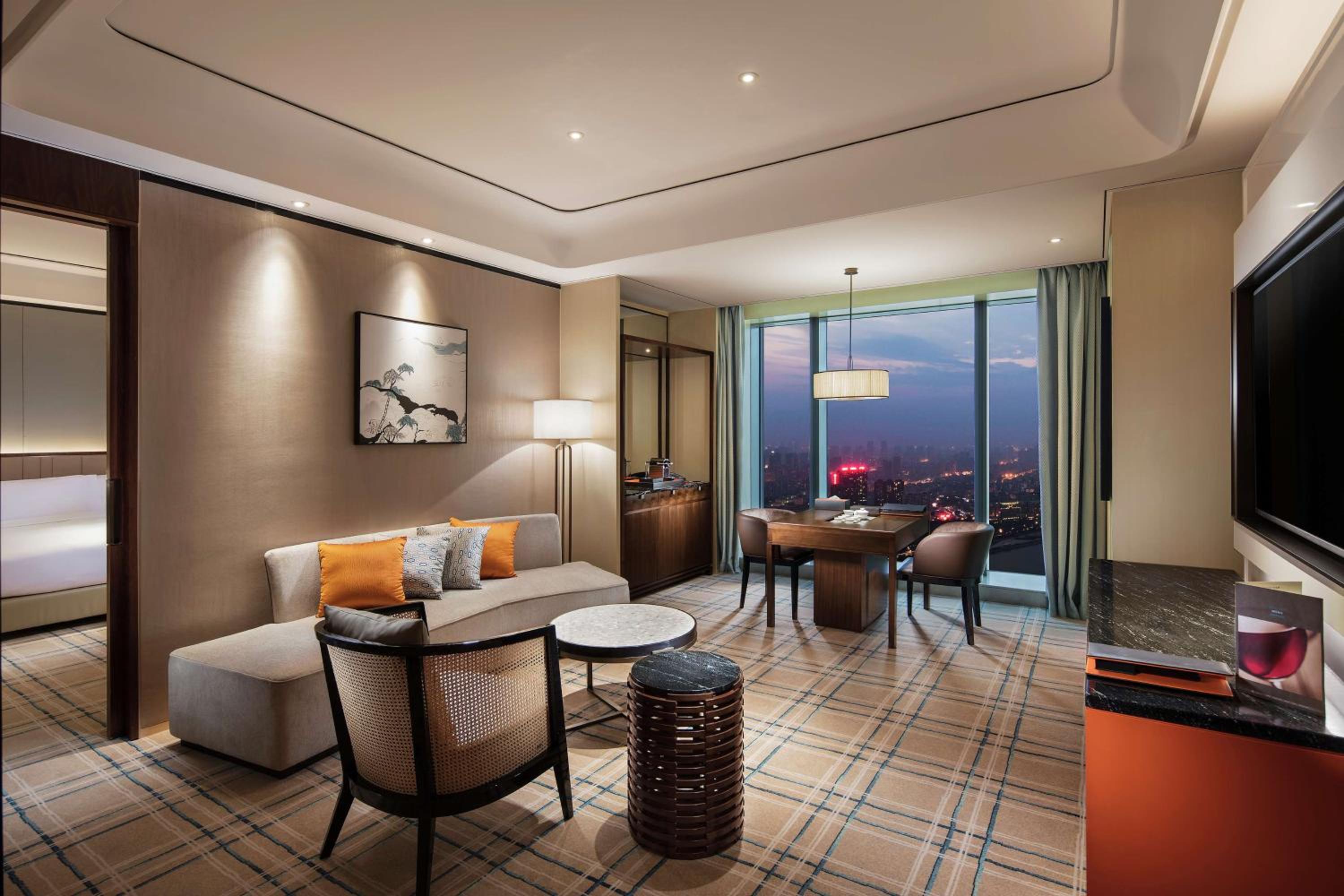 One-Bedroom King Suite