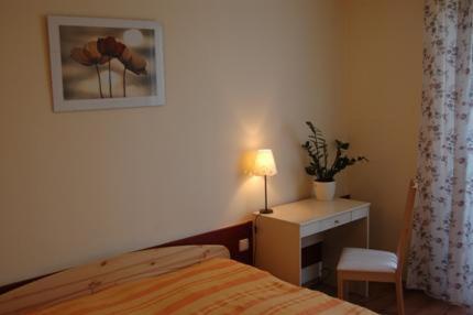 Double Room - Photo 3