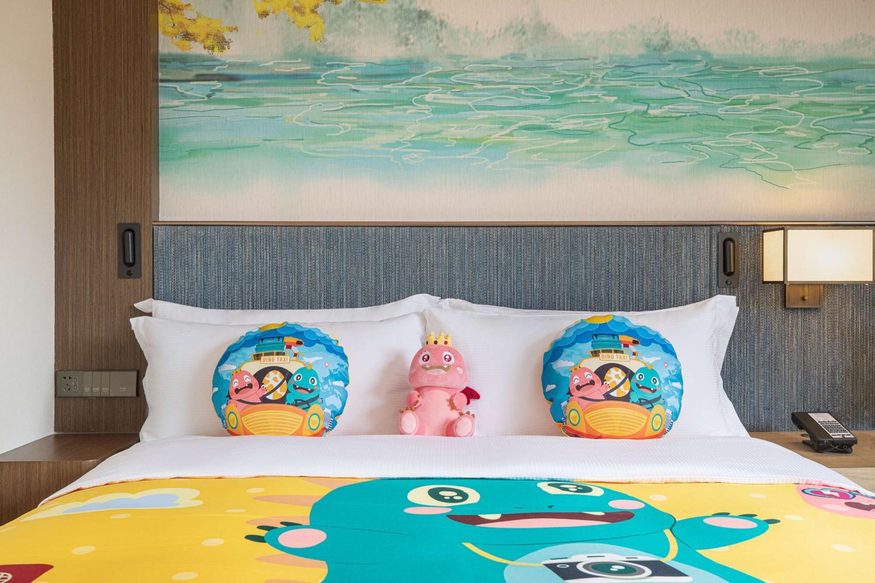 Premium King Room - Photo 1