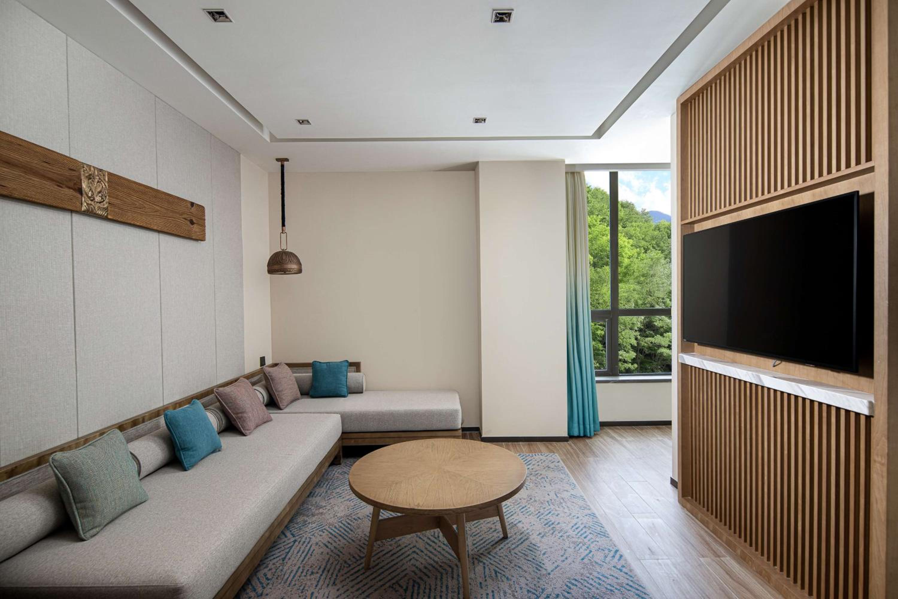 One-Bedroom King Suite - Photo 1