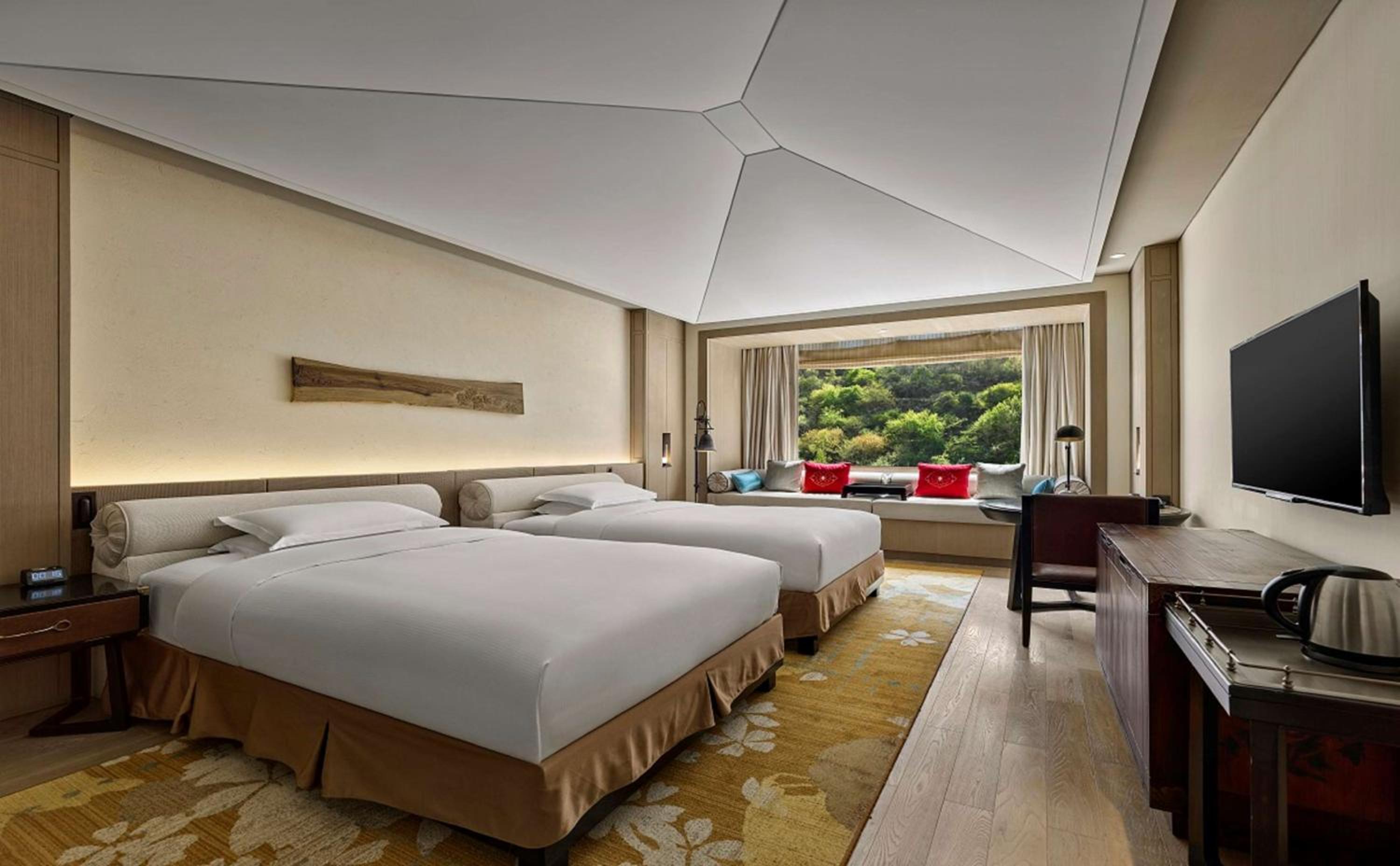 Deluxe Twin Room photo 3