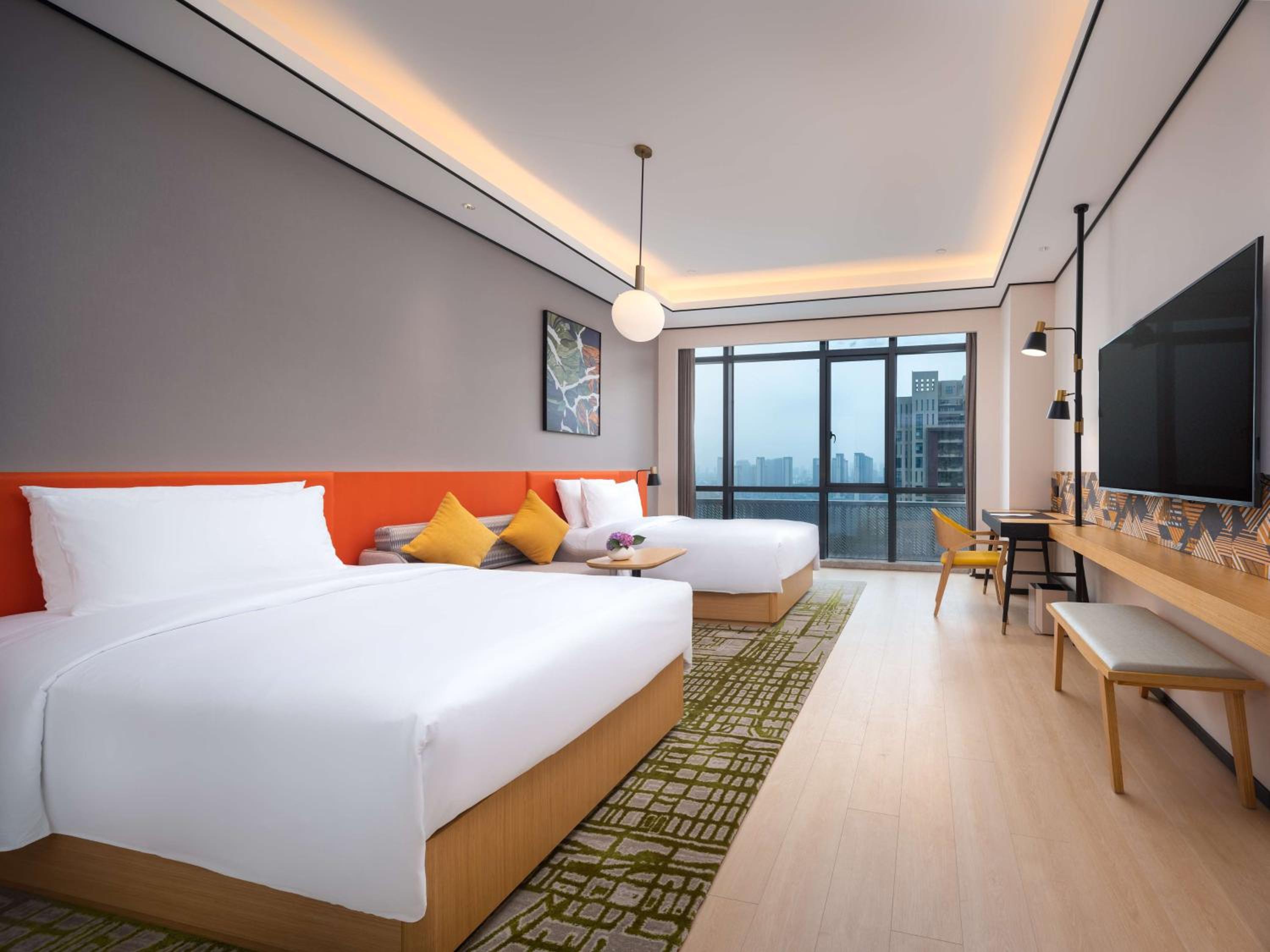 Twin Room - Photo 2