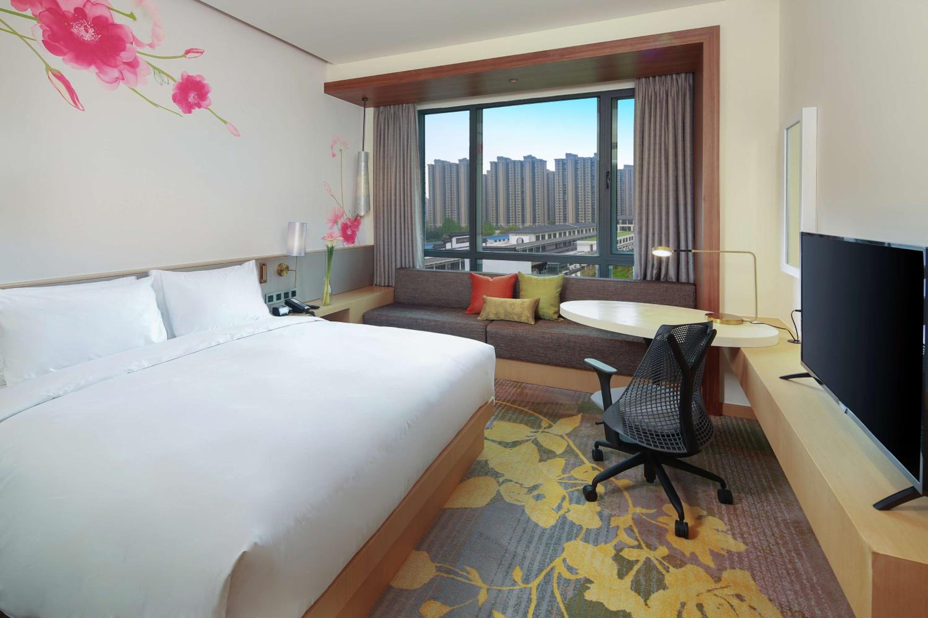 King Guest Room photo 1