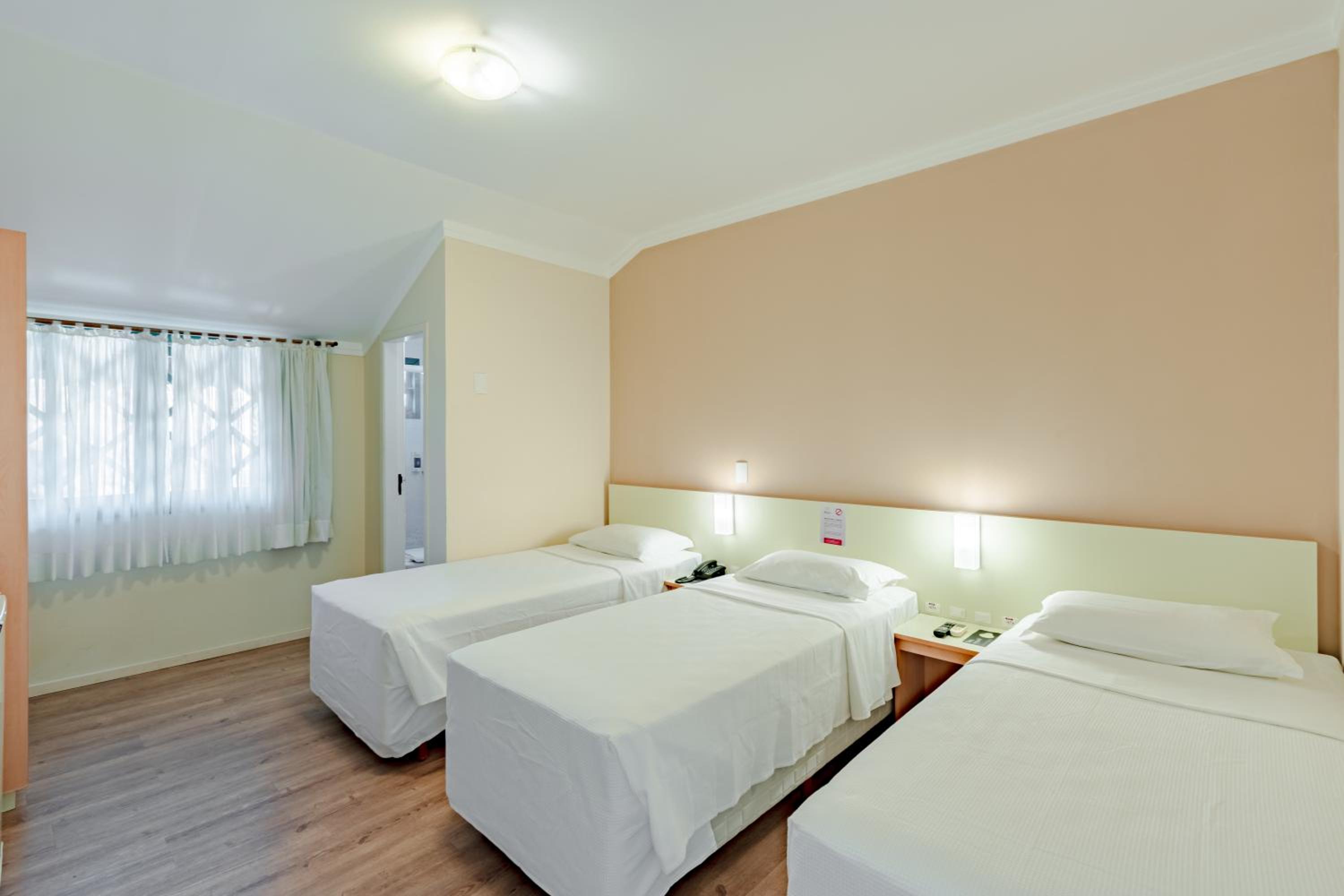 Luxury Triple Room photo 1