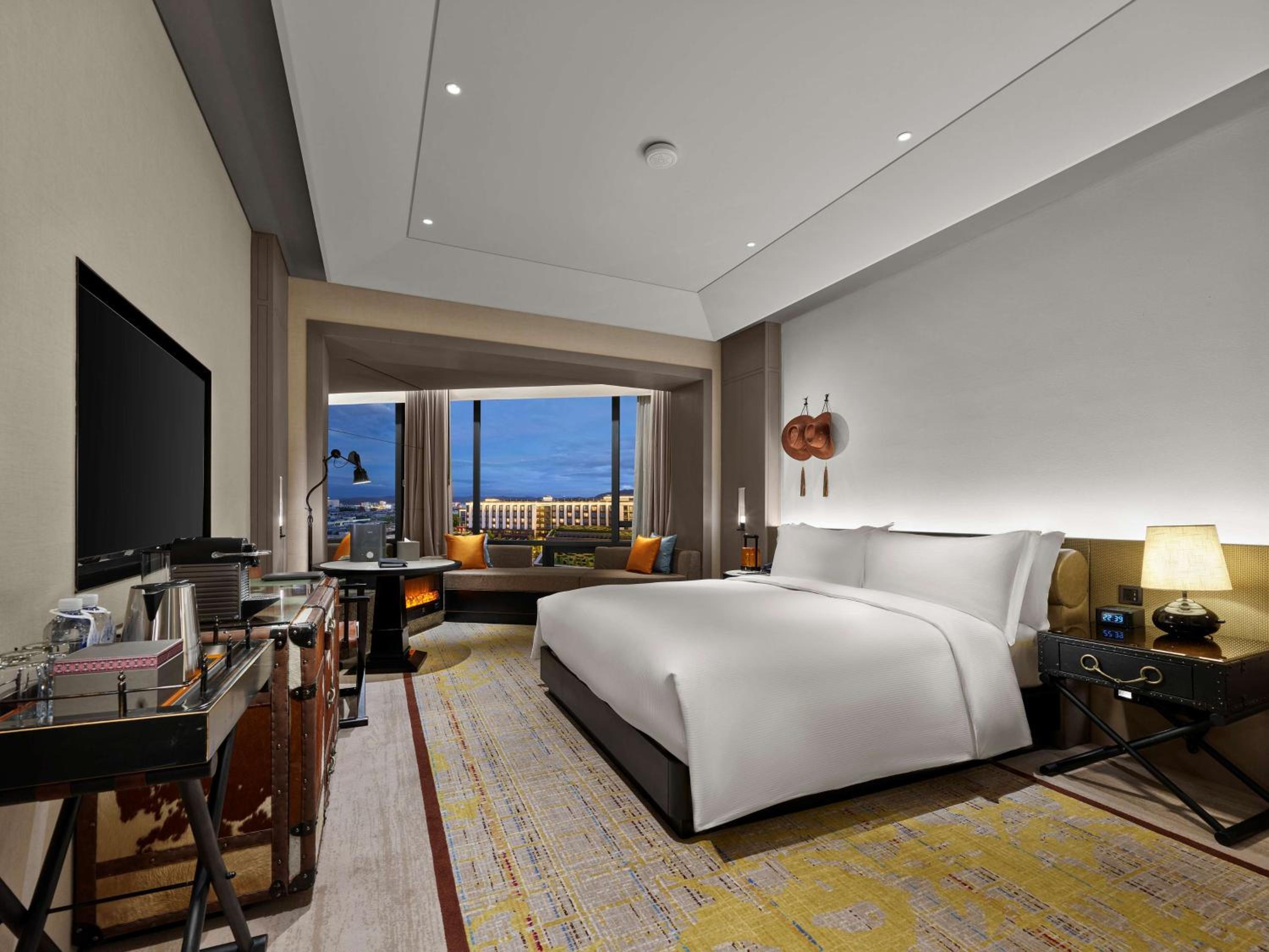 Executive King Room