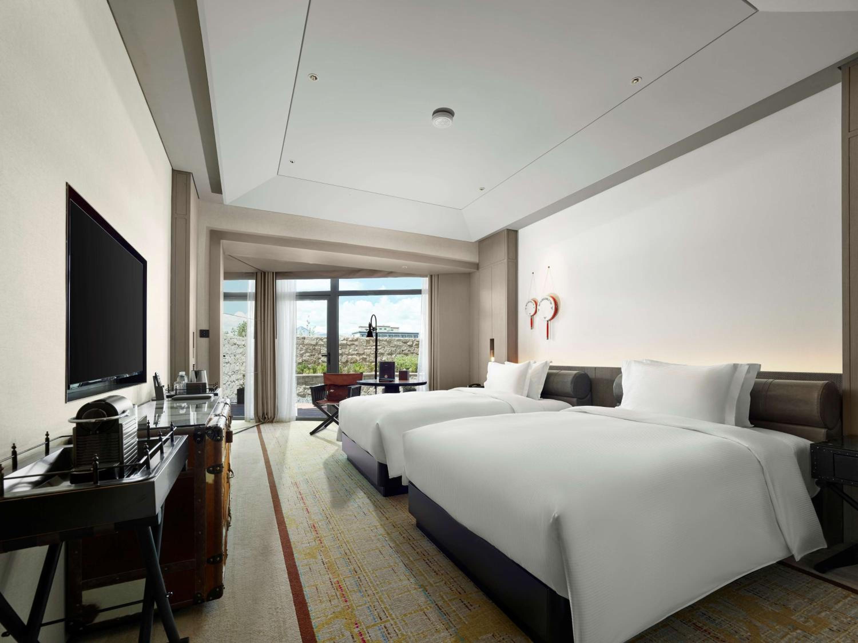 Executive Twin Room With Courtyard