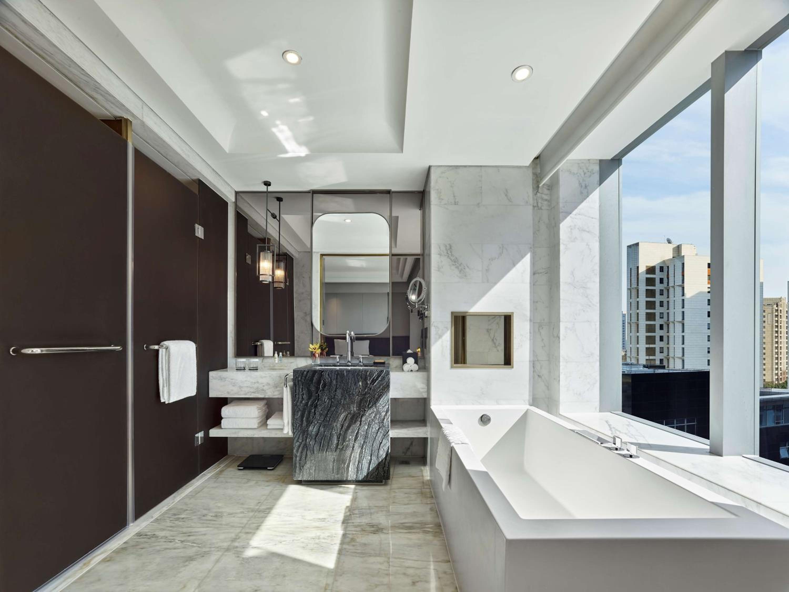 Hilton Premier Twin - Photo 4
