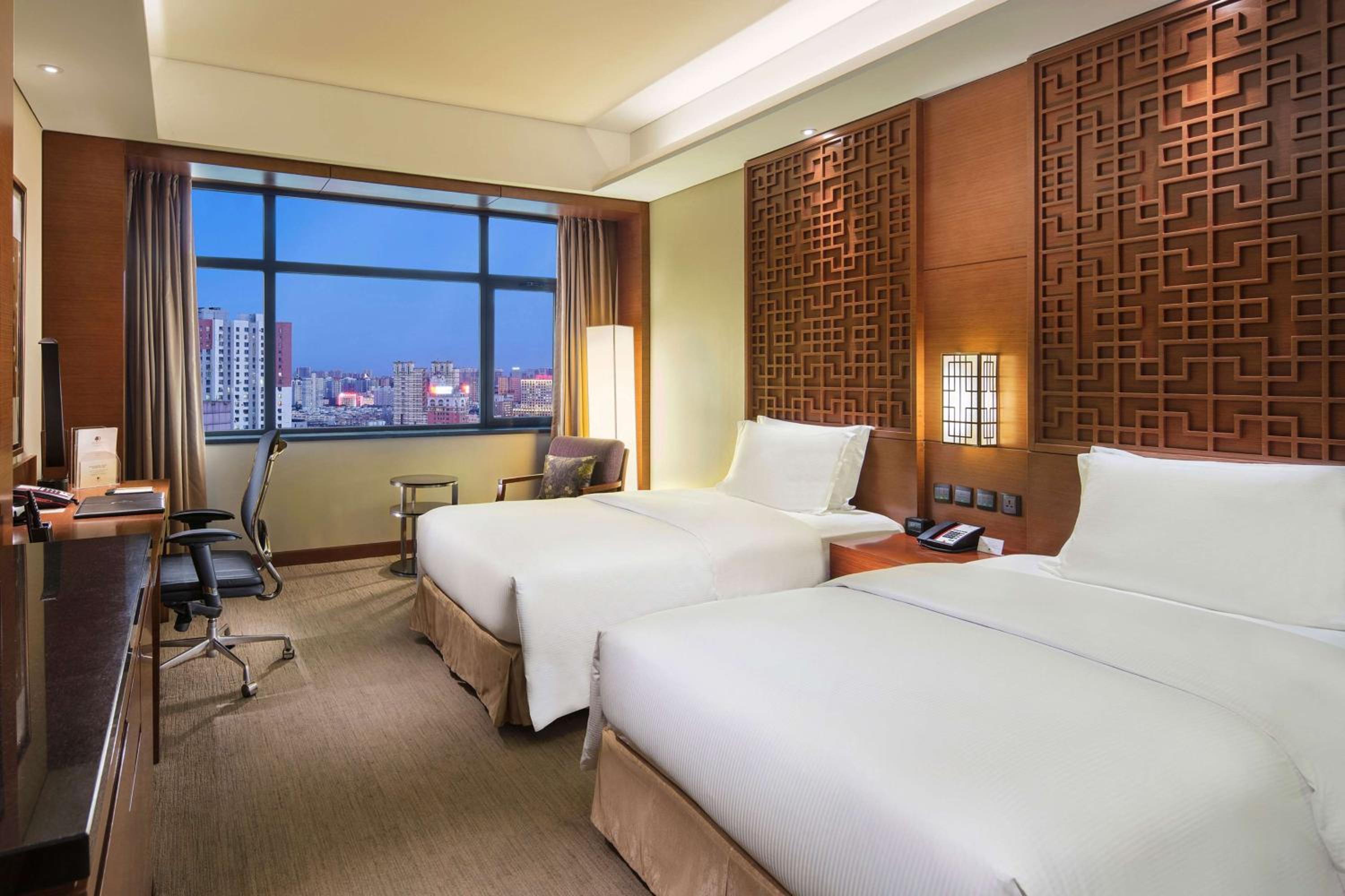 Twin Room - Photo 7