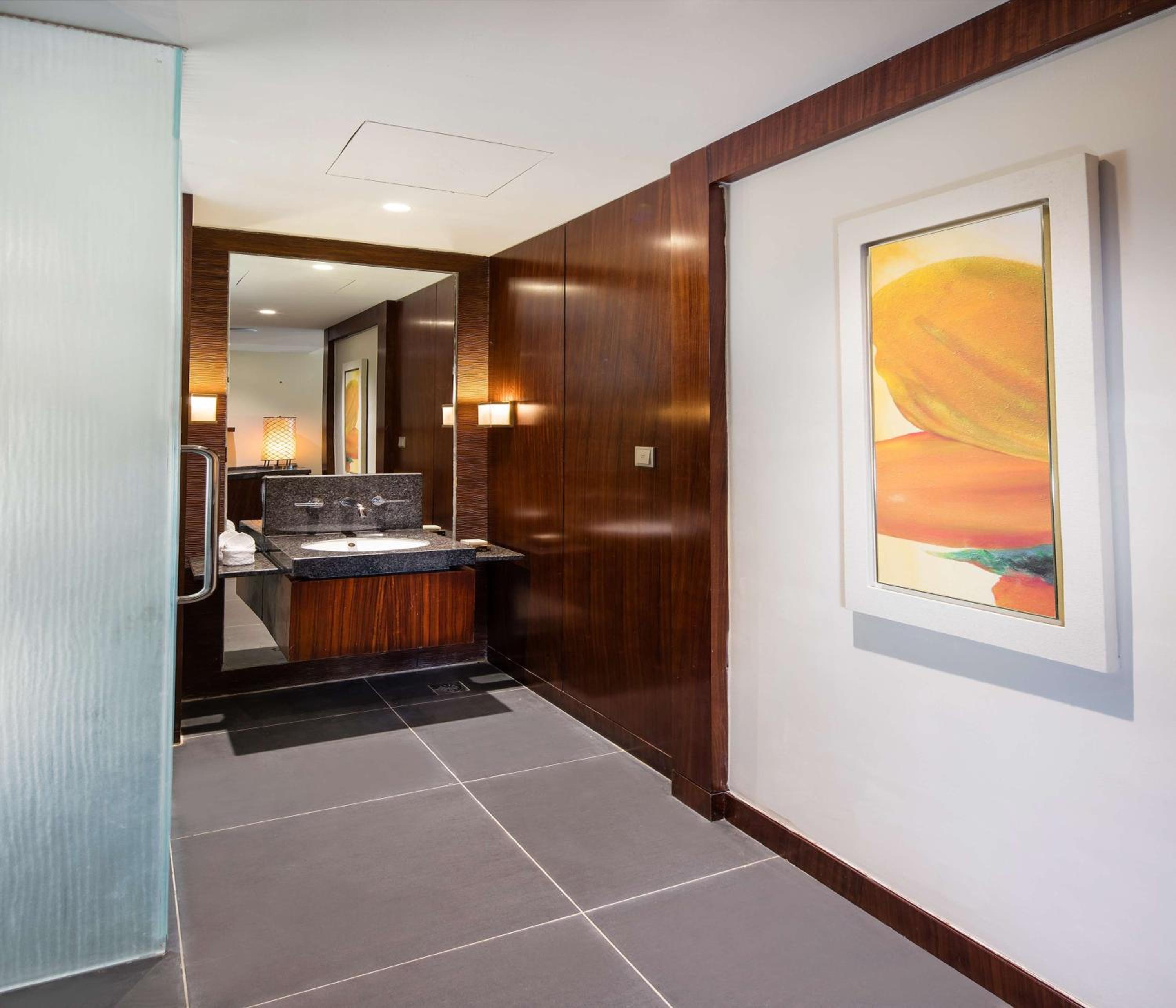 Deluxe Twin Room - Photo 2