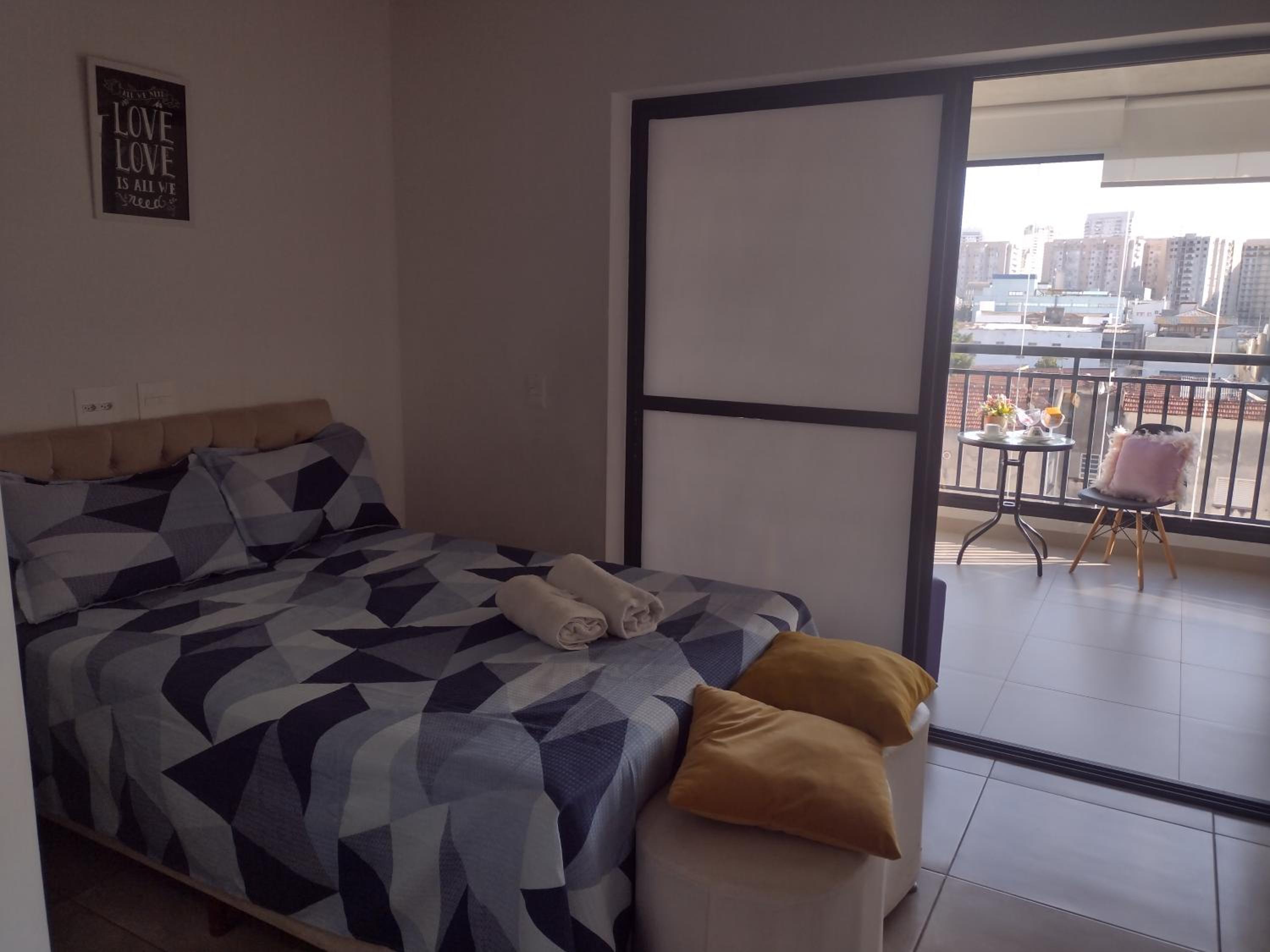 One-Bedroom Apartment - Photo 14