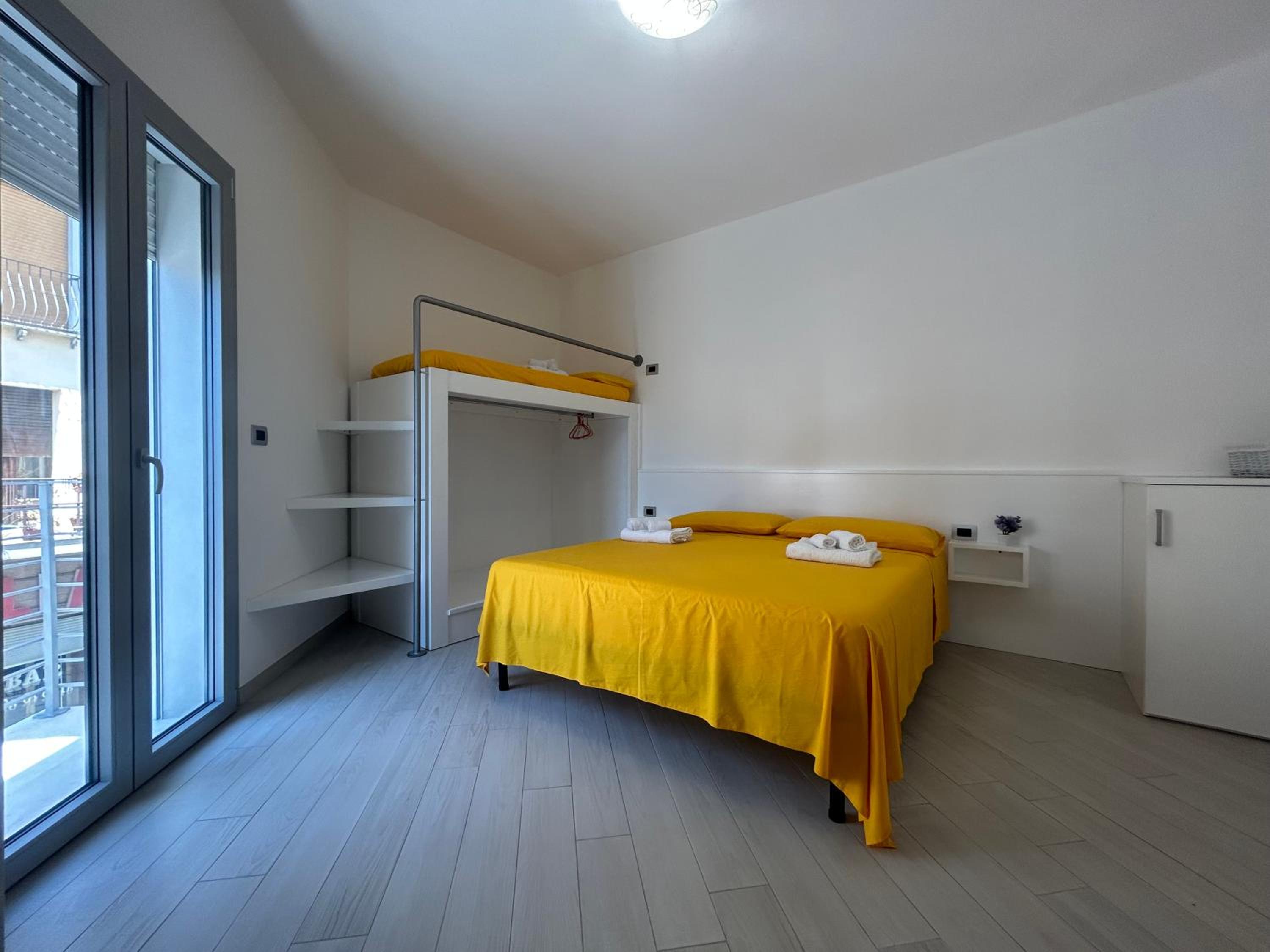Double Room with Private Bathroom photo 3