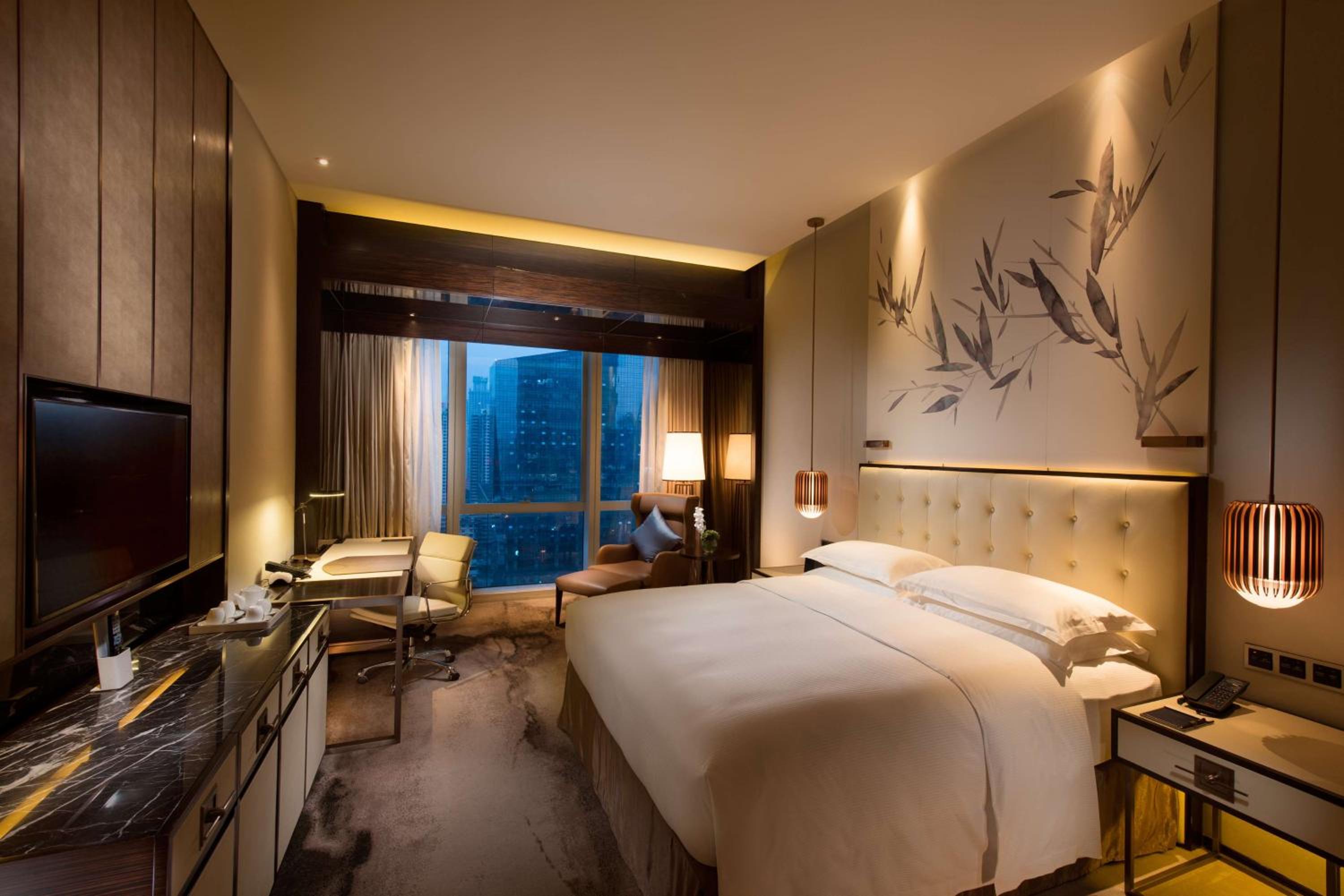 King Guest Room photo 1