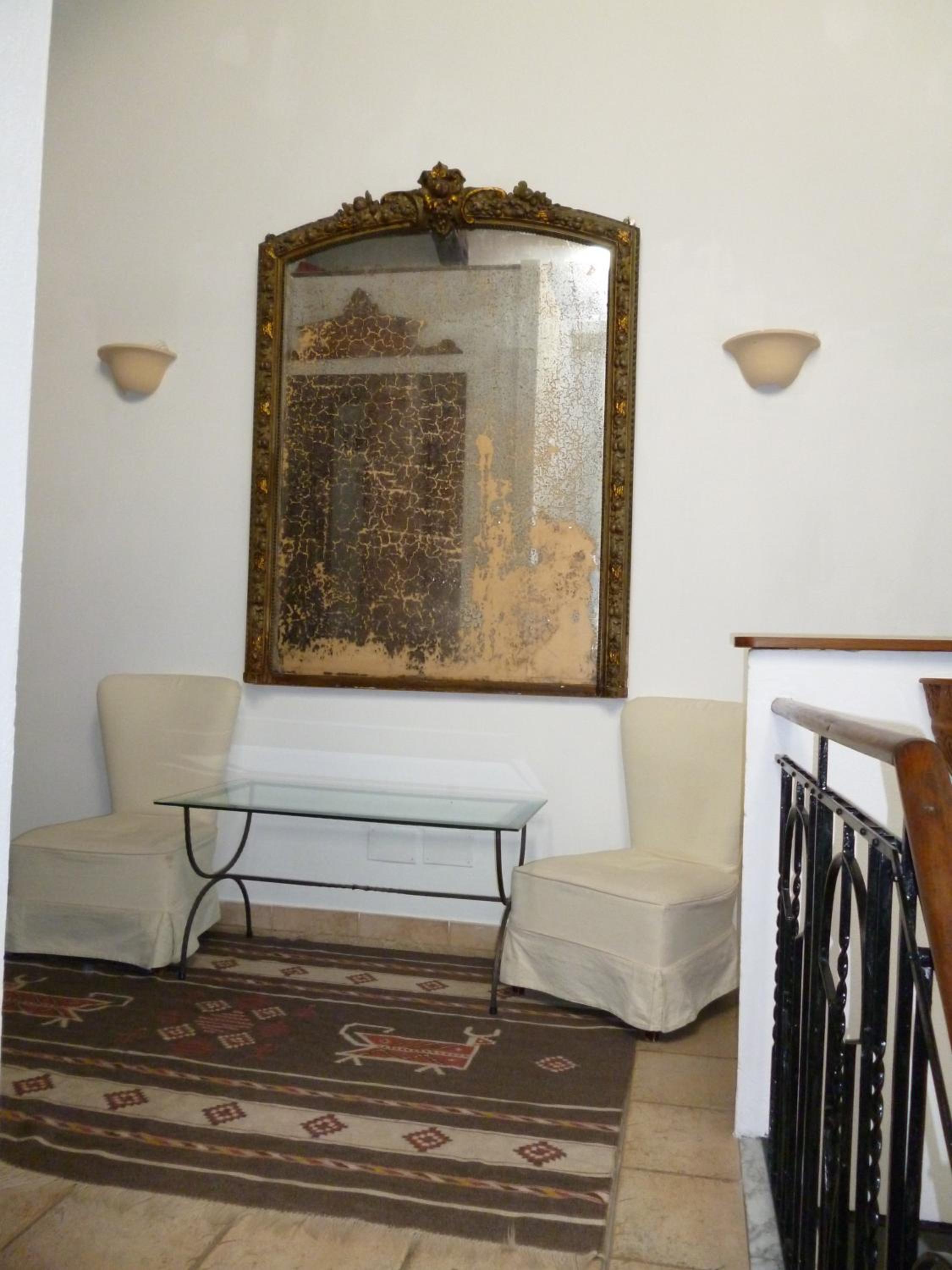 Suite (3 Adults) - Separate Building - Photo 9
