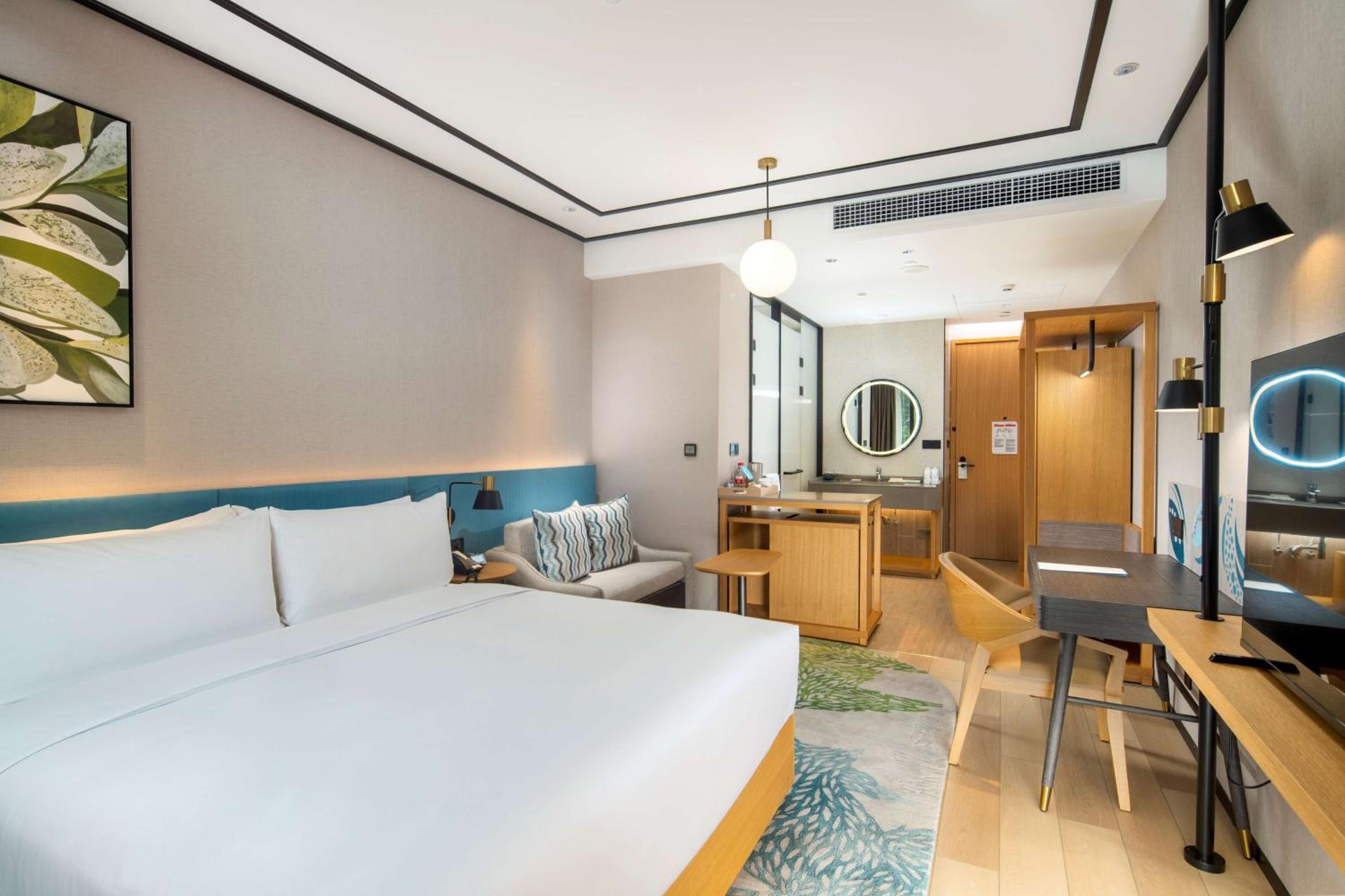 King Room with City View