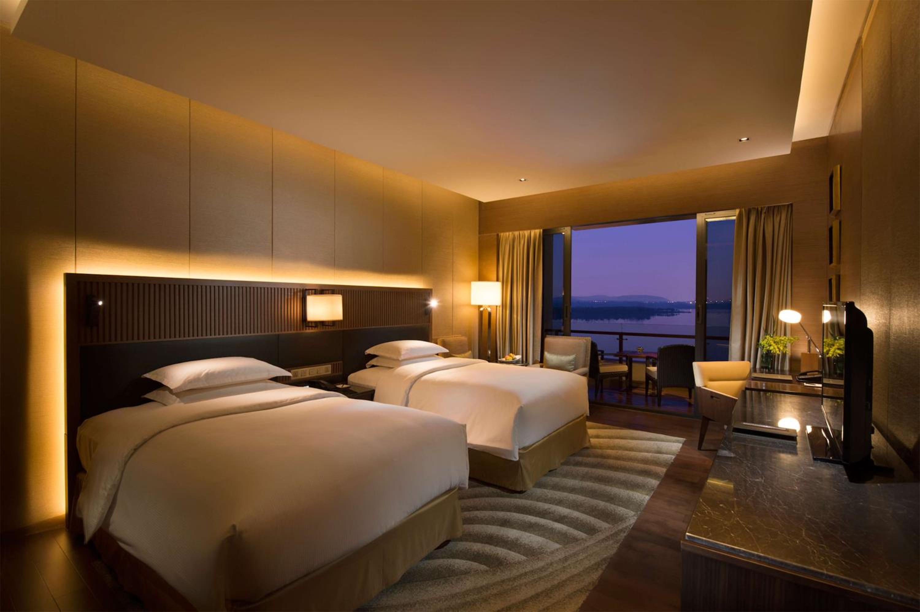 Executive Twin Room - Lounge Access