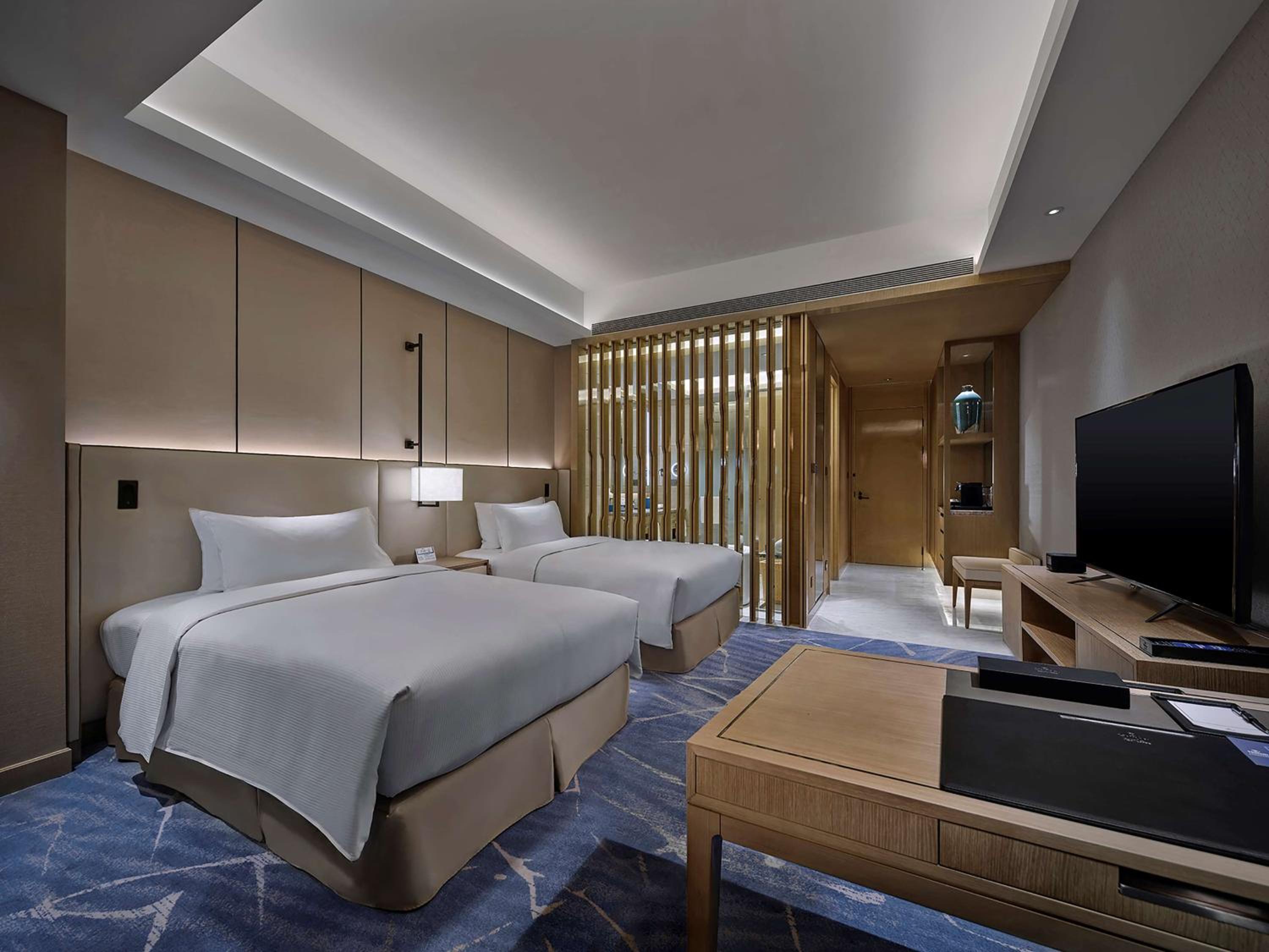 Executive Twin Room - Photo 1