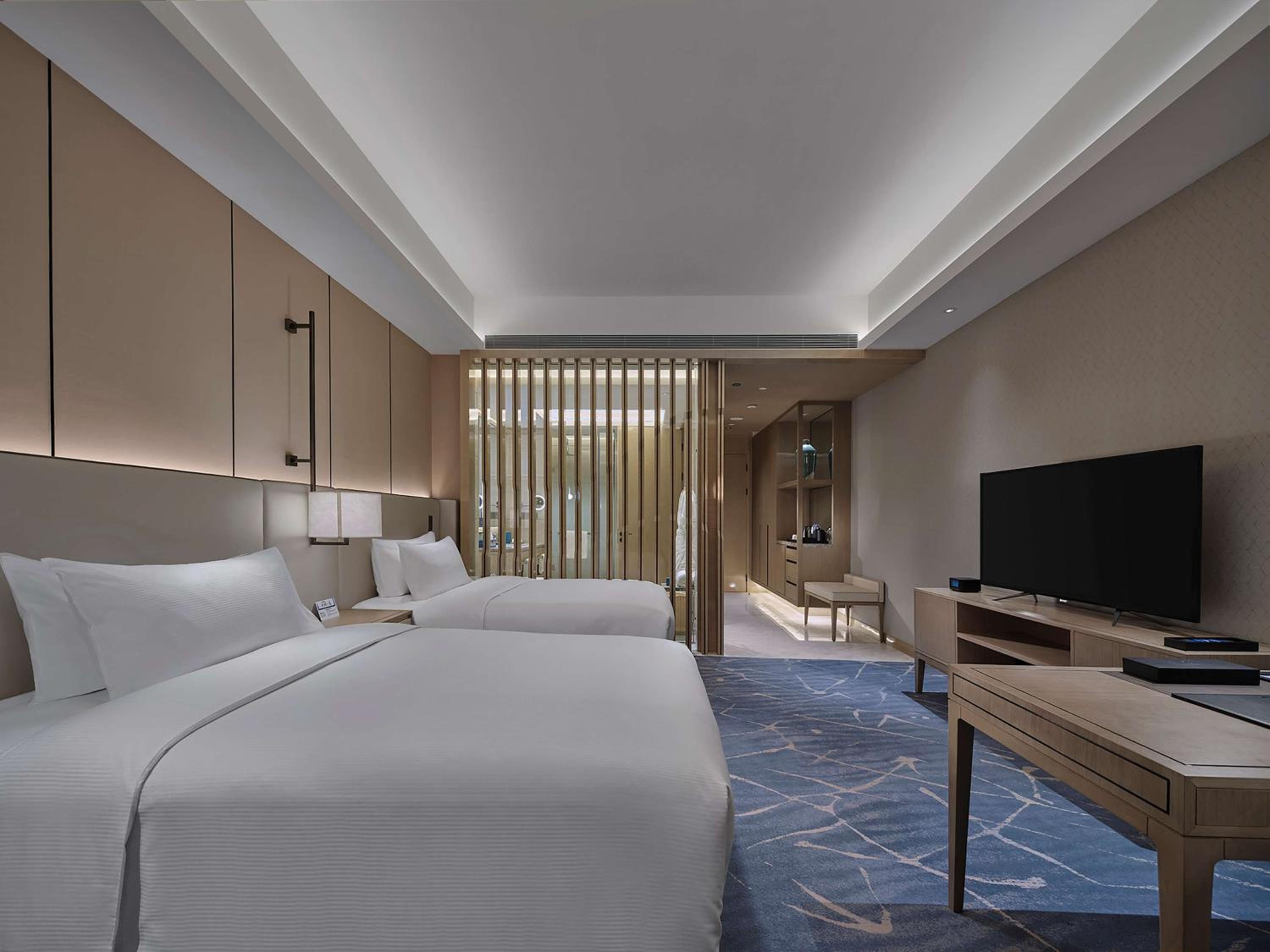 Twin Room - Photo 2