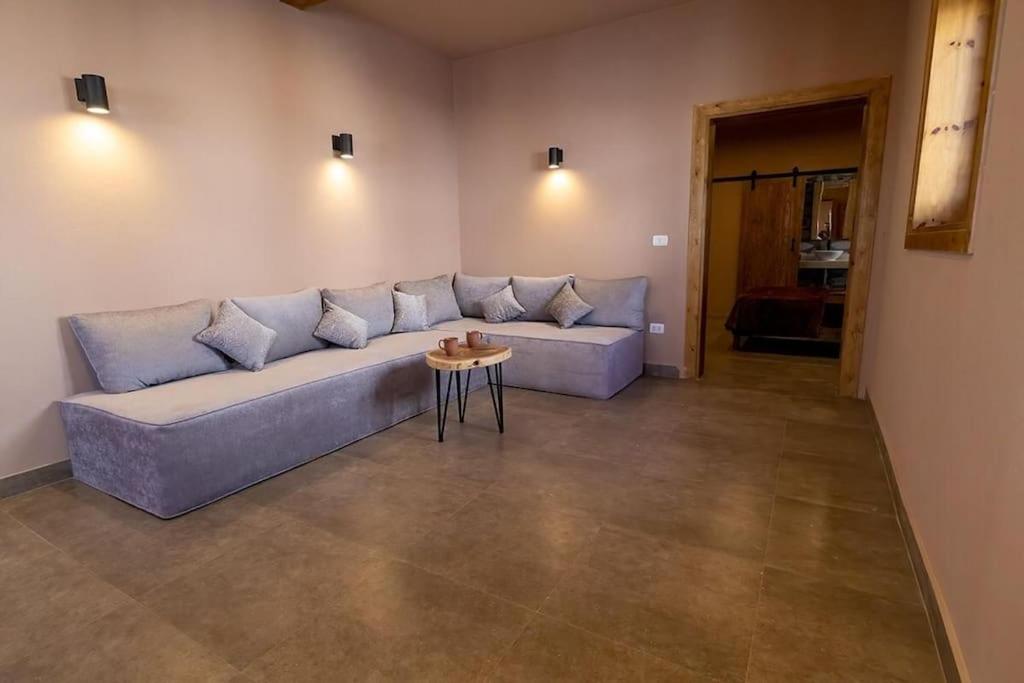 Three-Bedroom Apartment photo 1