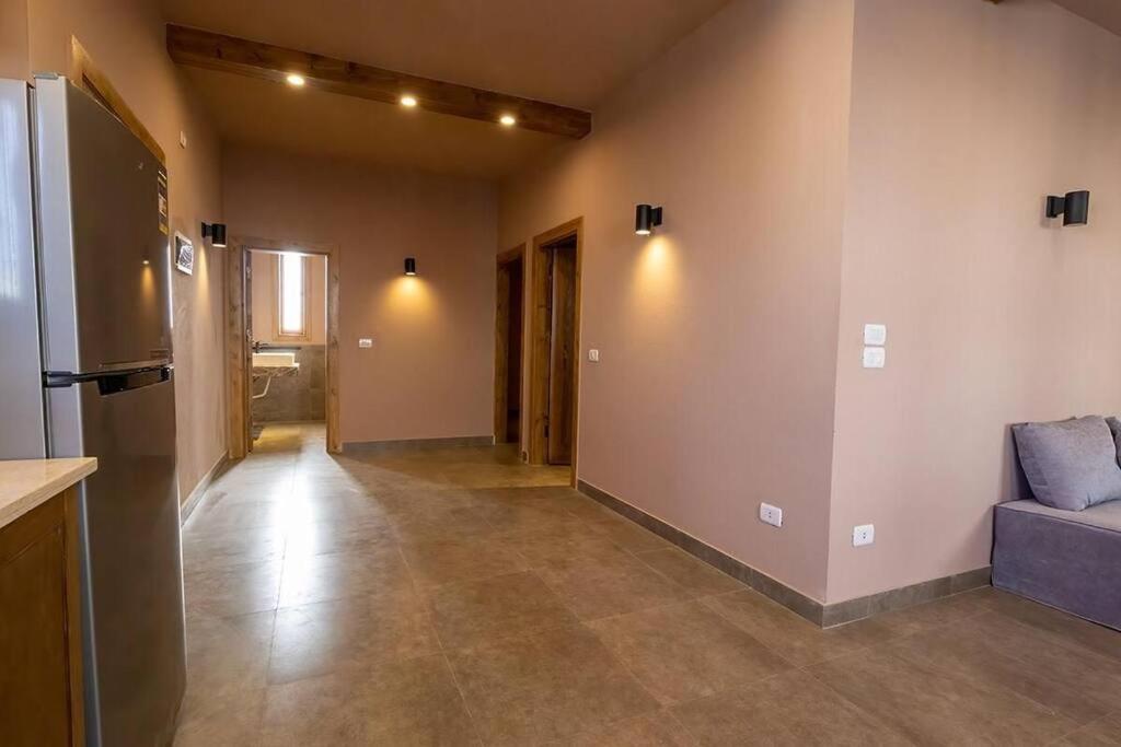Three-Bedroom Apartment photo 3